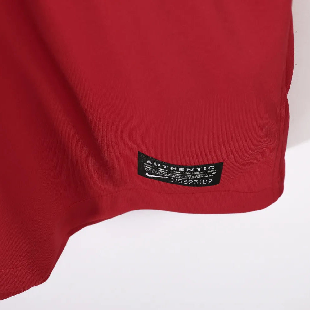 Manchester United Home Retro Shirt 2009/10 - Men's