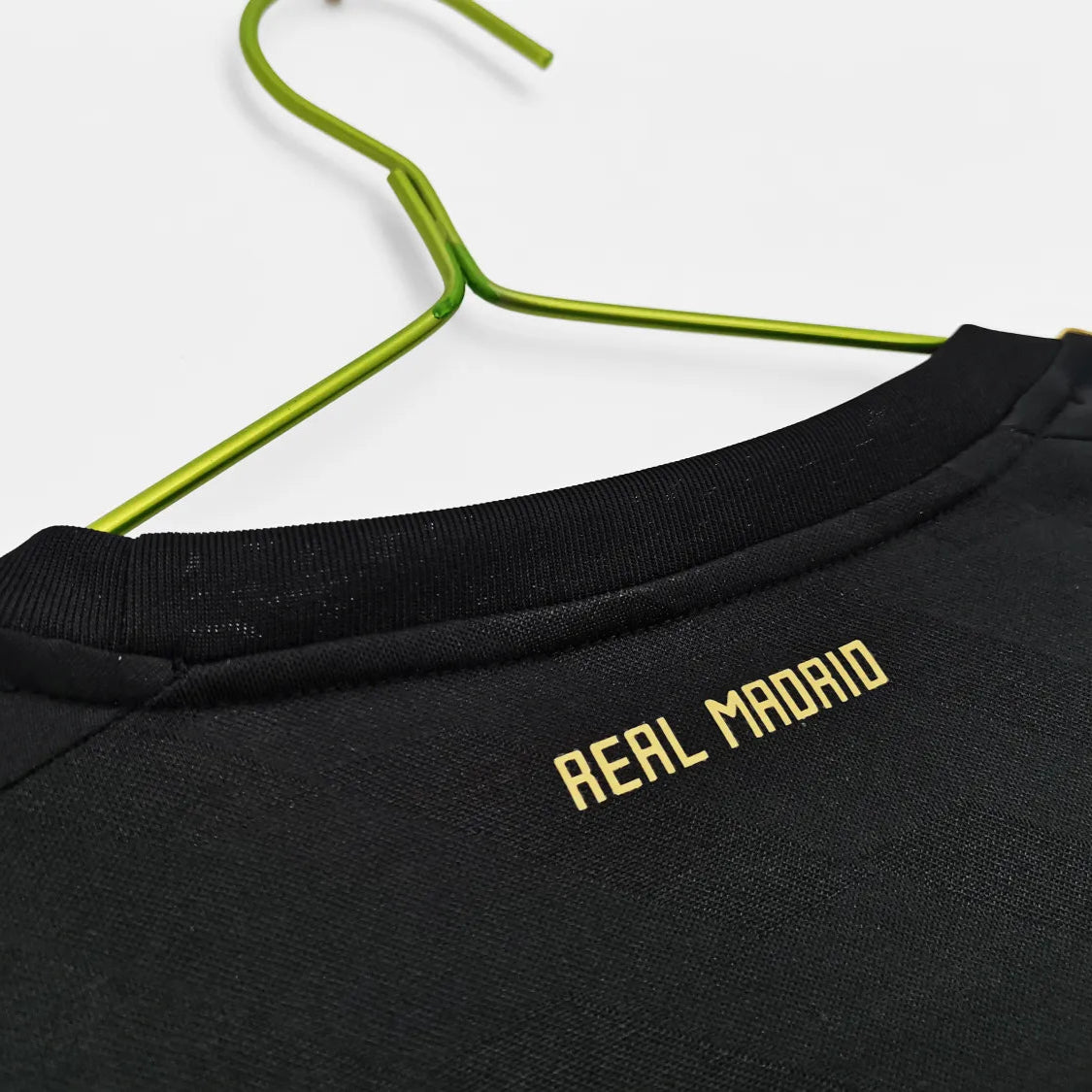 Maillot rétro extérieur Real Madrid 2011/12 - Homme