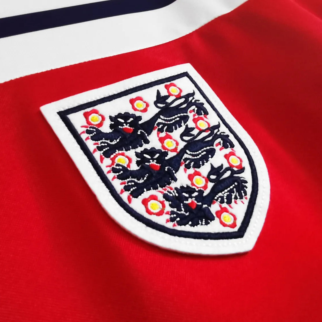 England 1982 Away Retro Shirt – Men