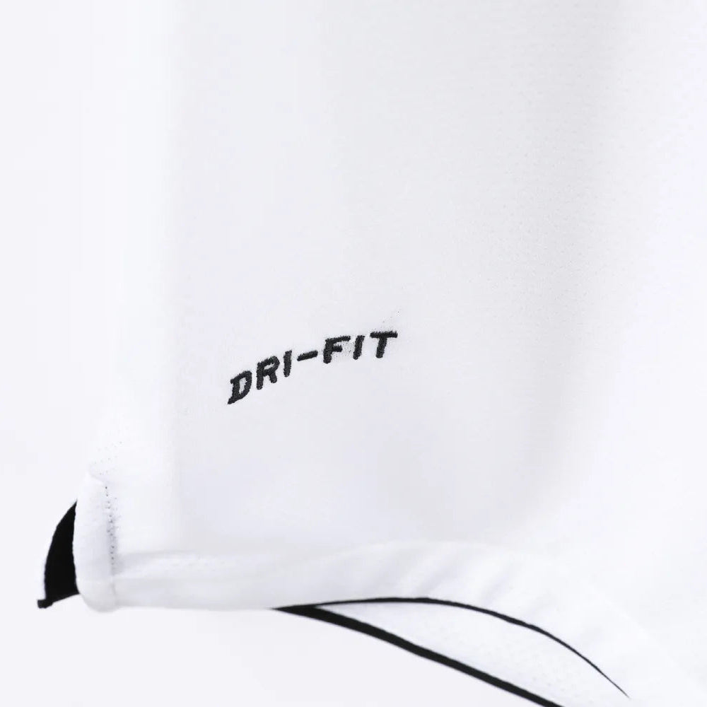 Manchester United Away Retro Shirt 2010/11 - Men's