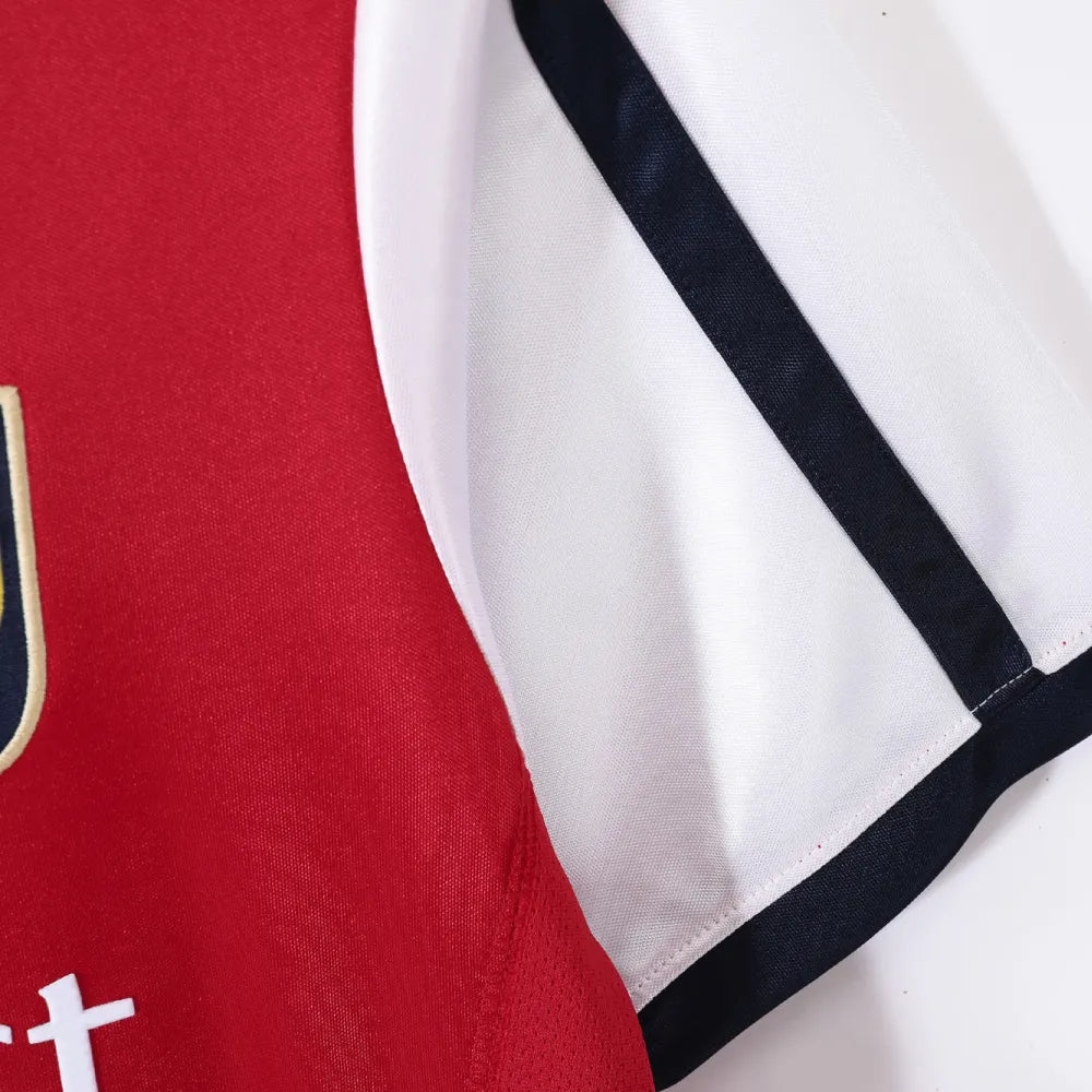 Arsenal Home Retro Shirt 2001/02 - Men's