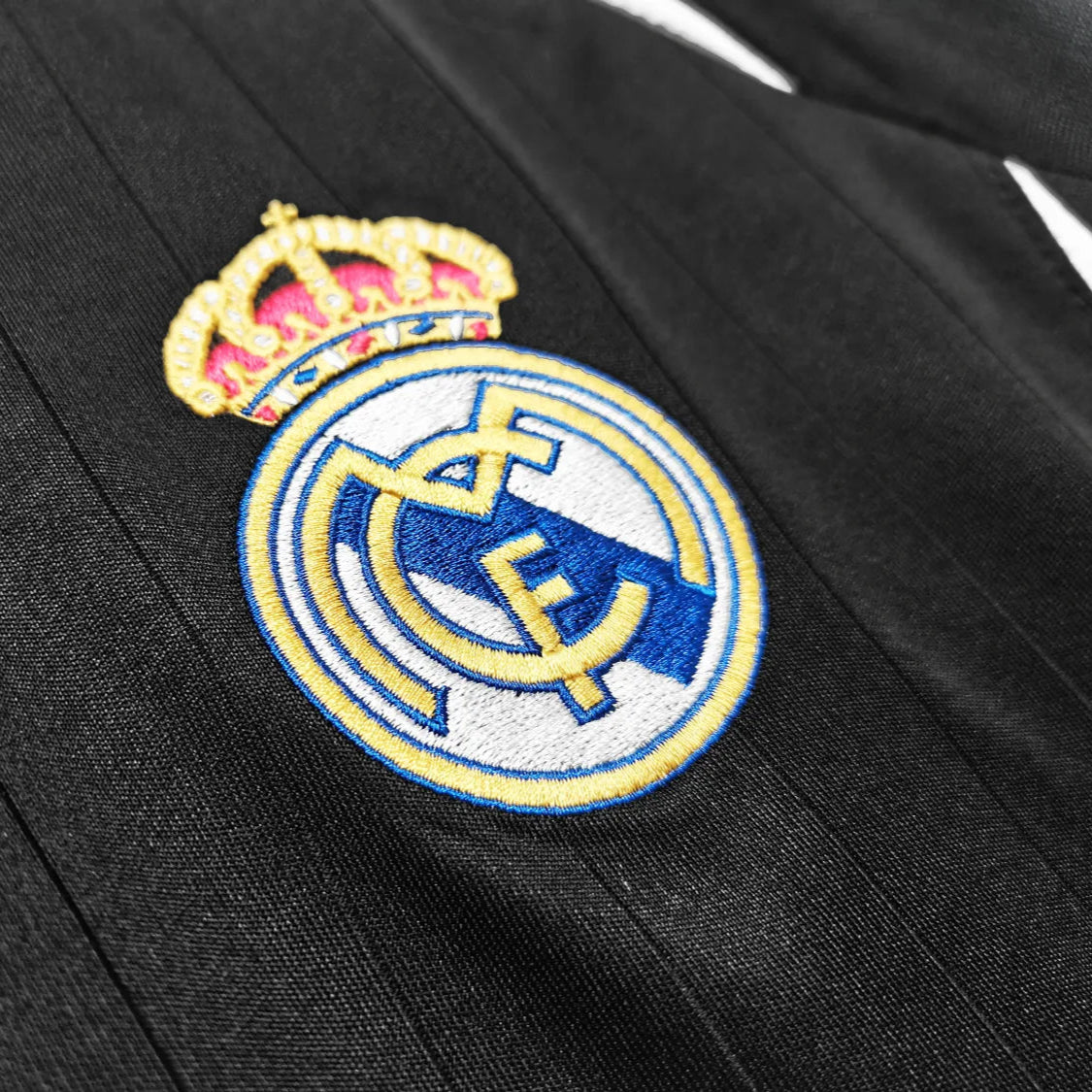 Maillot rétro extérieur Real Madrid 2006/07 - Manches longues