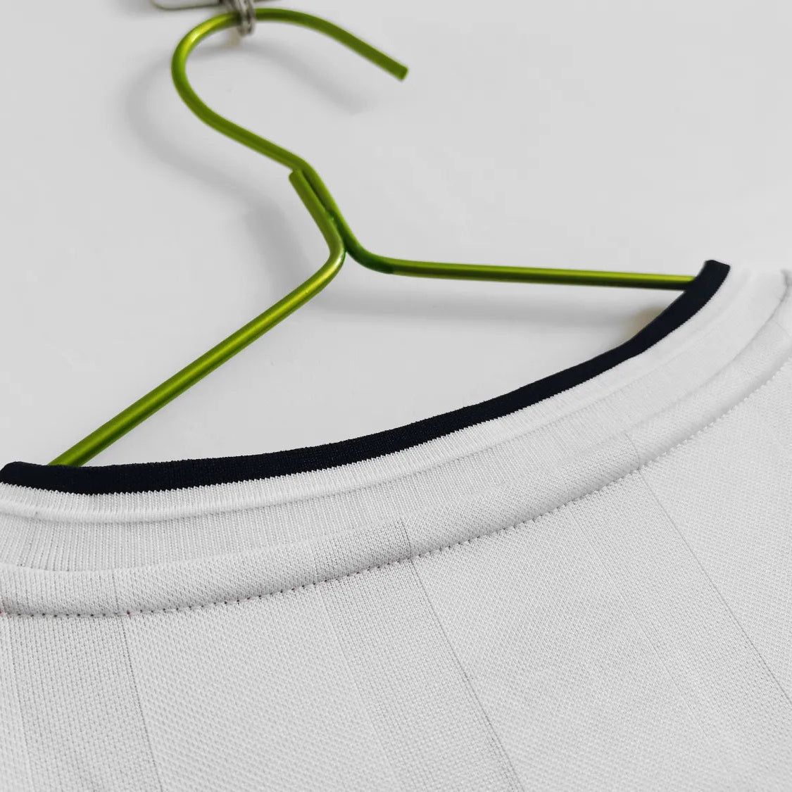 England Home Retro Shirt 2002 - Long Sleeve