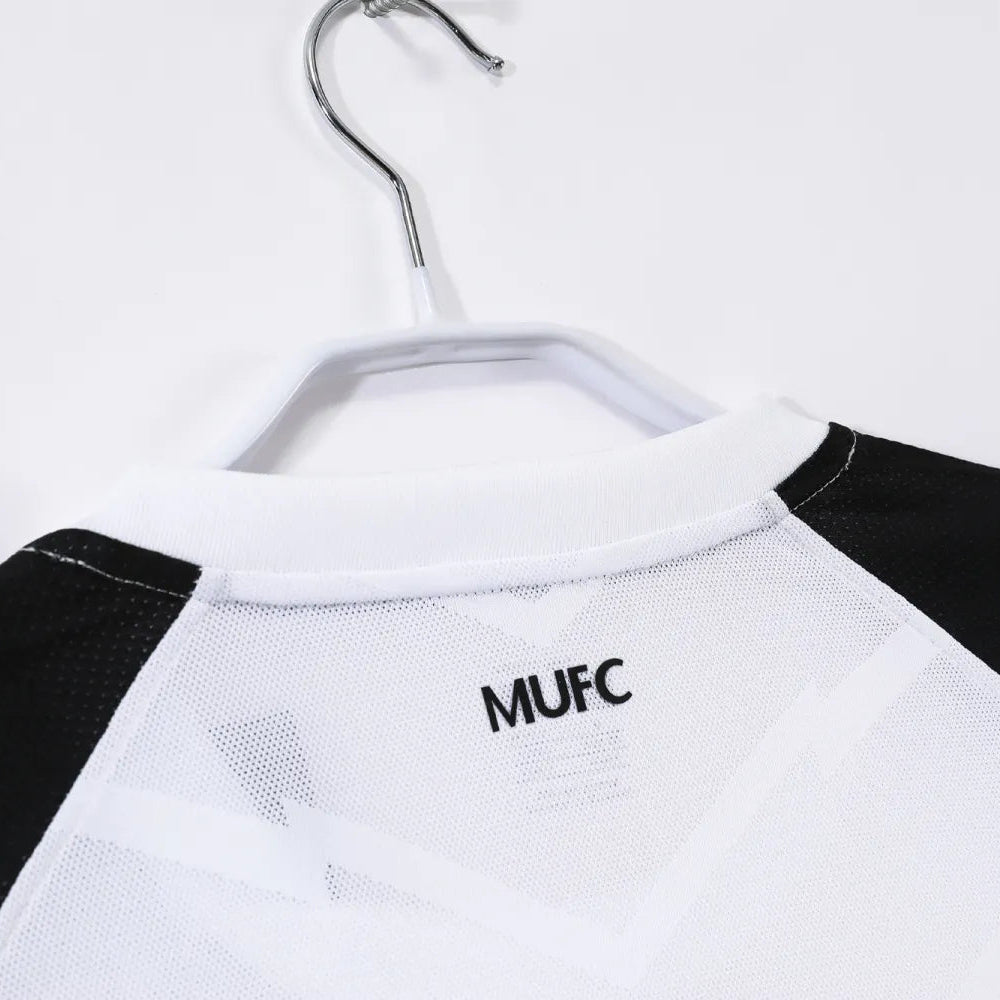 Manchester United Away Retro Shirt 2010/11 - Men's