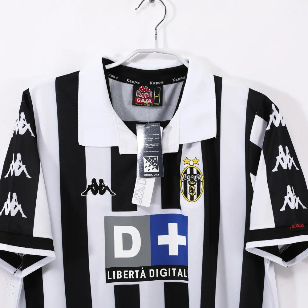 Juventus Home Retro Shirt 1999/00 - Men
