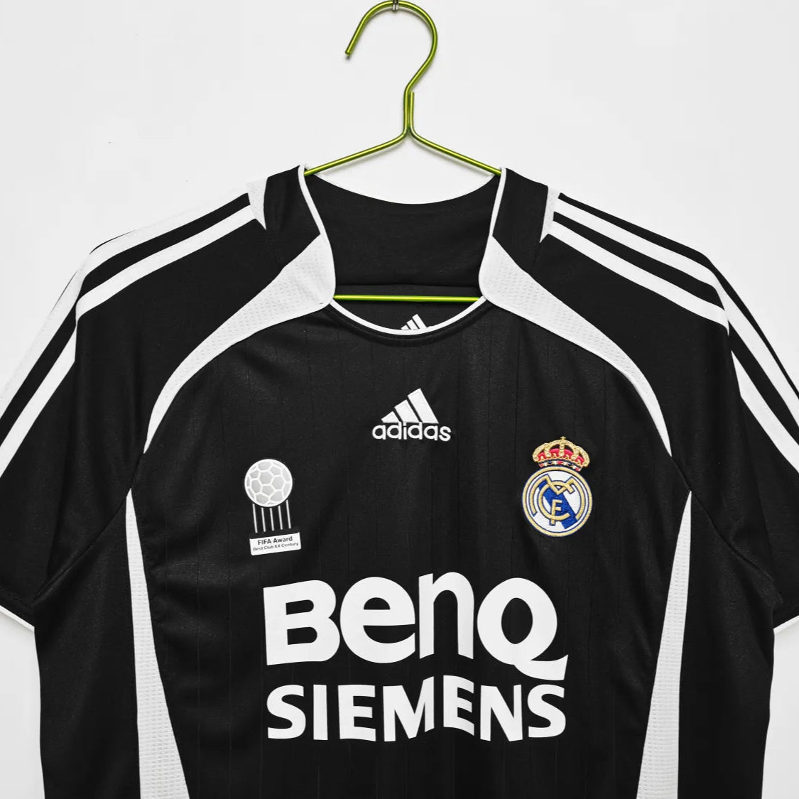 Maillot rétro extérieur Real Madrid 2006/07 - Homme