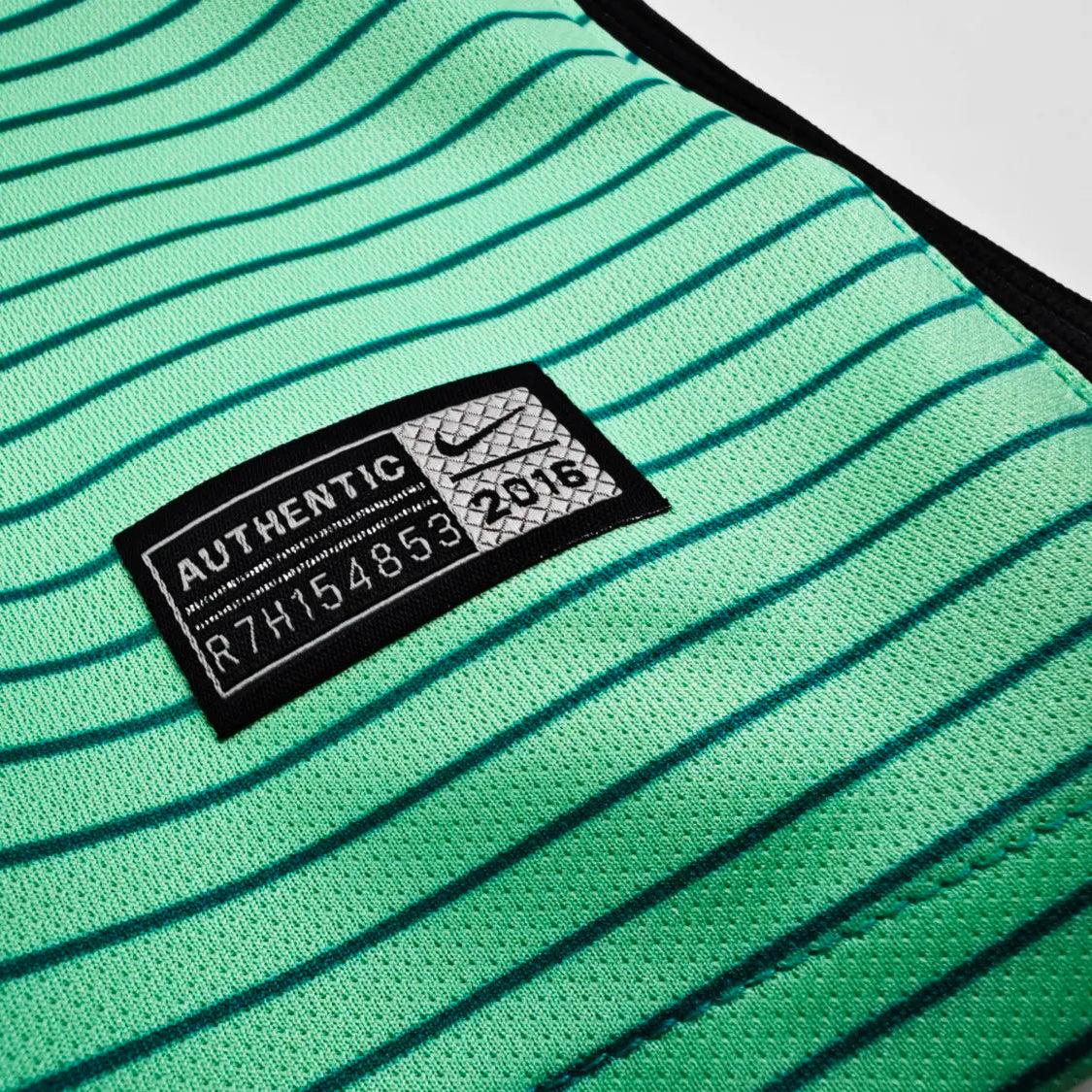 Maillot rétro Barcelone 2016/17 Third - Homme