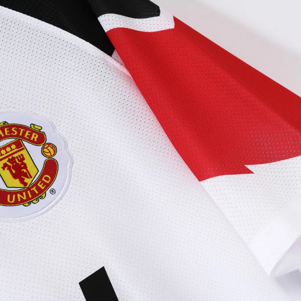 Manchester United Away Retro Shirt 2010/11 - Men's