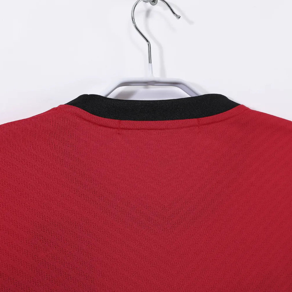 Manchester United 2009/10 Home Retro Shirt - Long Sleeve