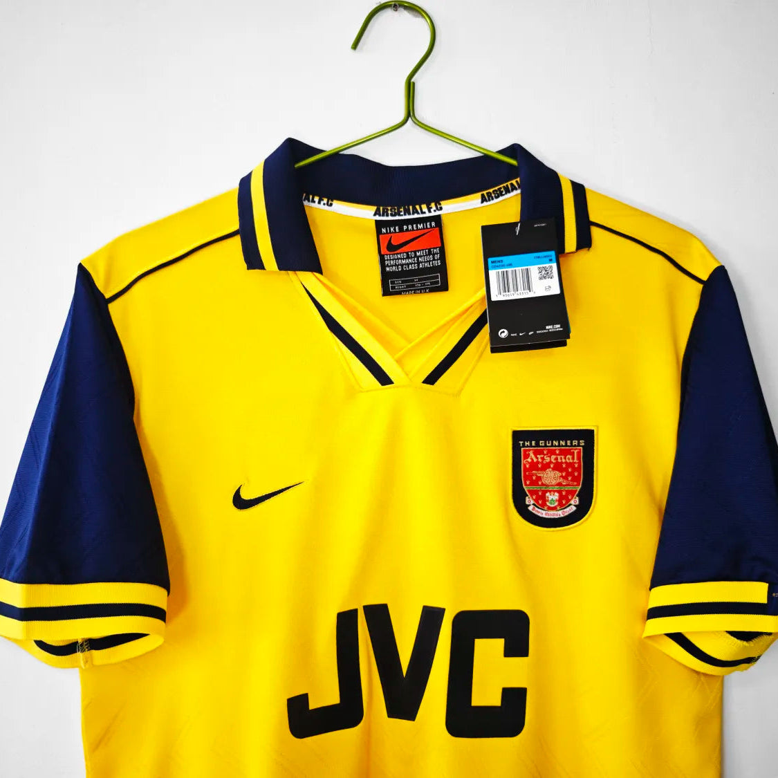Arsenal 1996/97 Away Retro Shirt - Men's