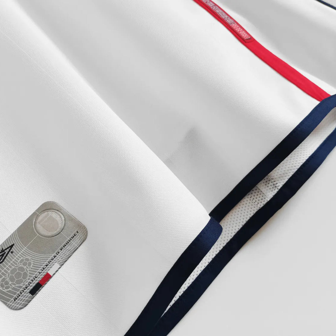 England Home Retro Shirt 2002 - Long Sleeve