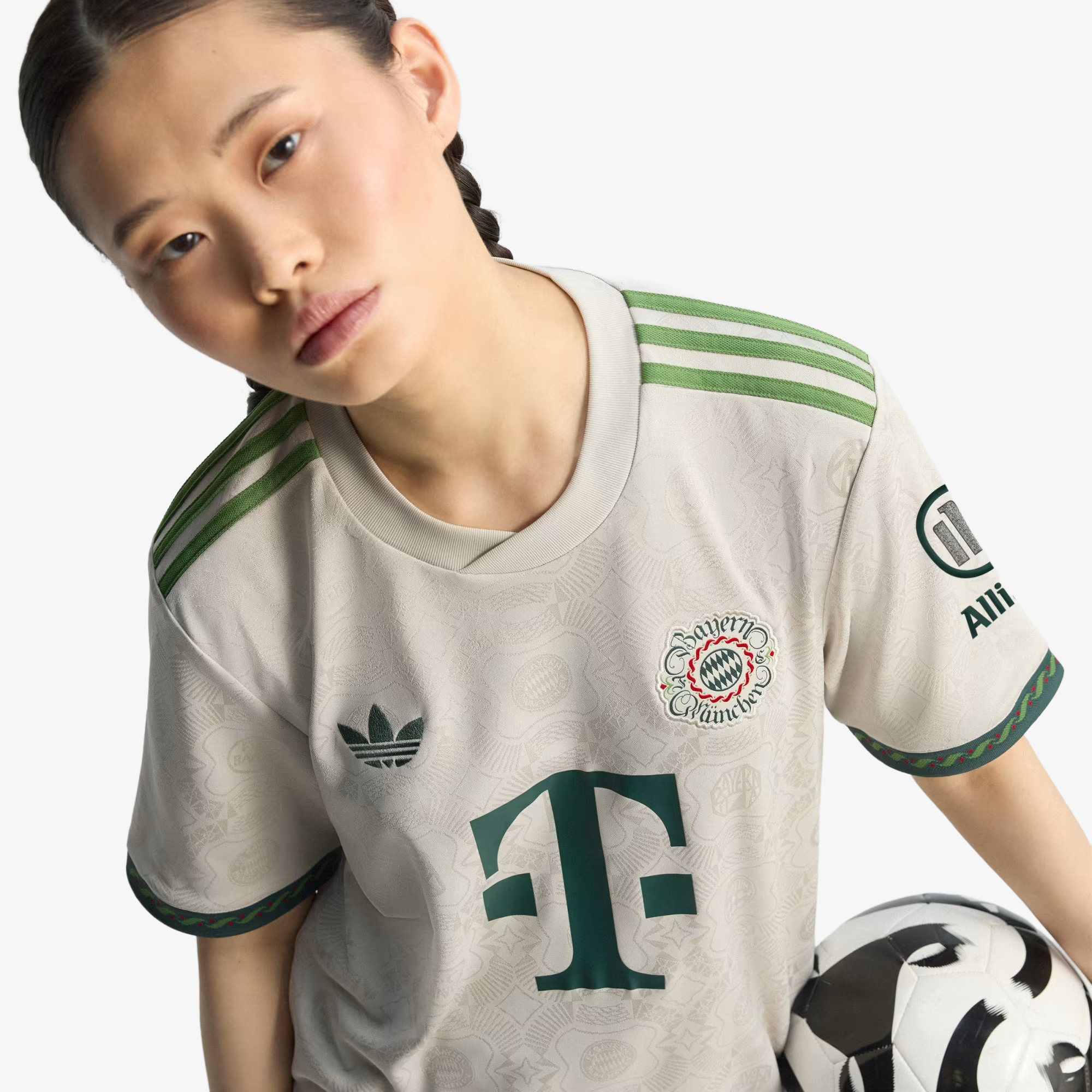 Camiseta Bayern de Múnich Edición Oktoberfest 2025/26 - Mujer