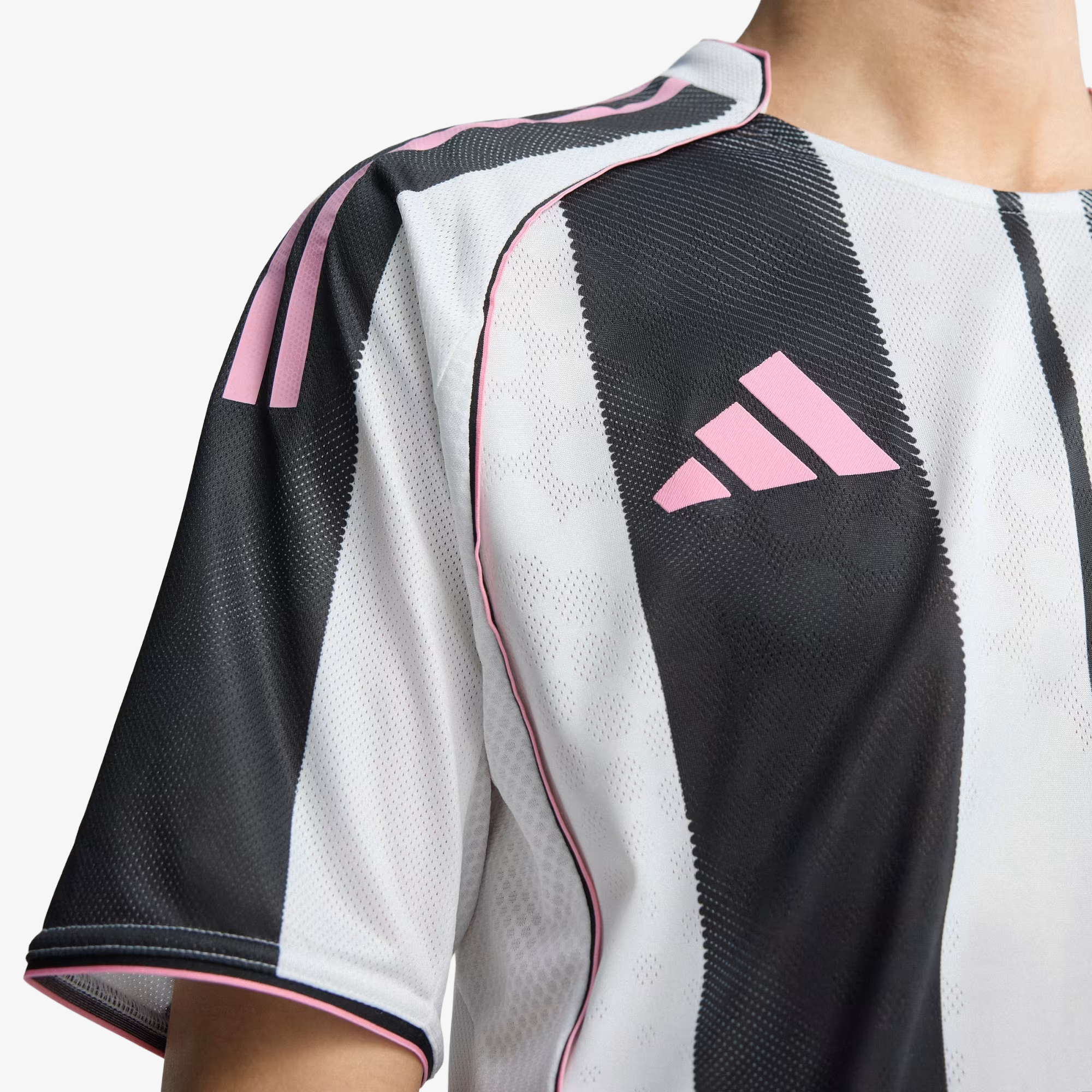 Camiseta Authentic Juventus Primera Equipación 2025/26 - Hombre