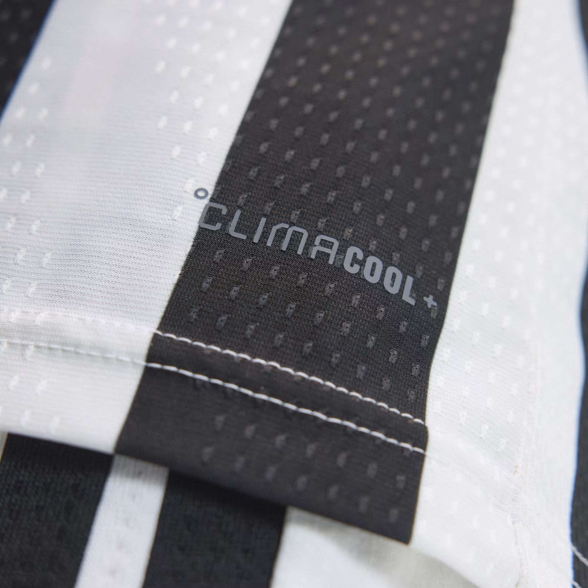 Camiseta Authentic Juventus Primera Equipación 2026/27 - Hombre