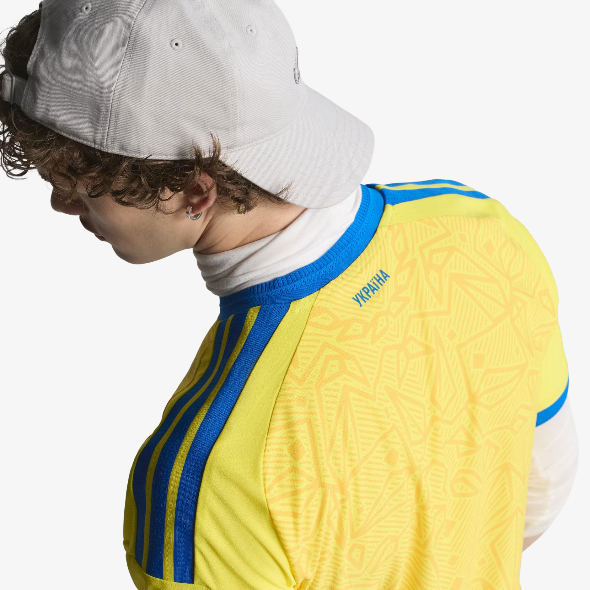 Maillot domicile authentique de l'Ukraine 2025/26 - Homme