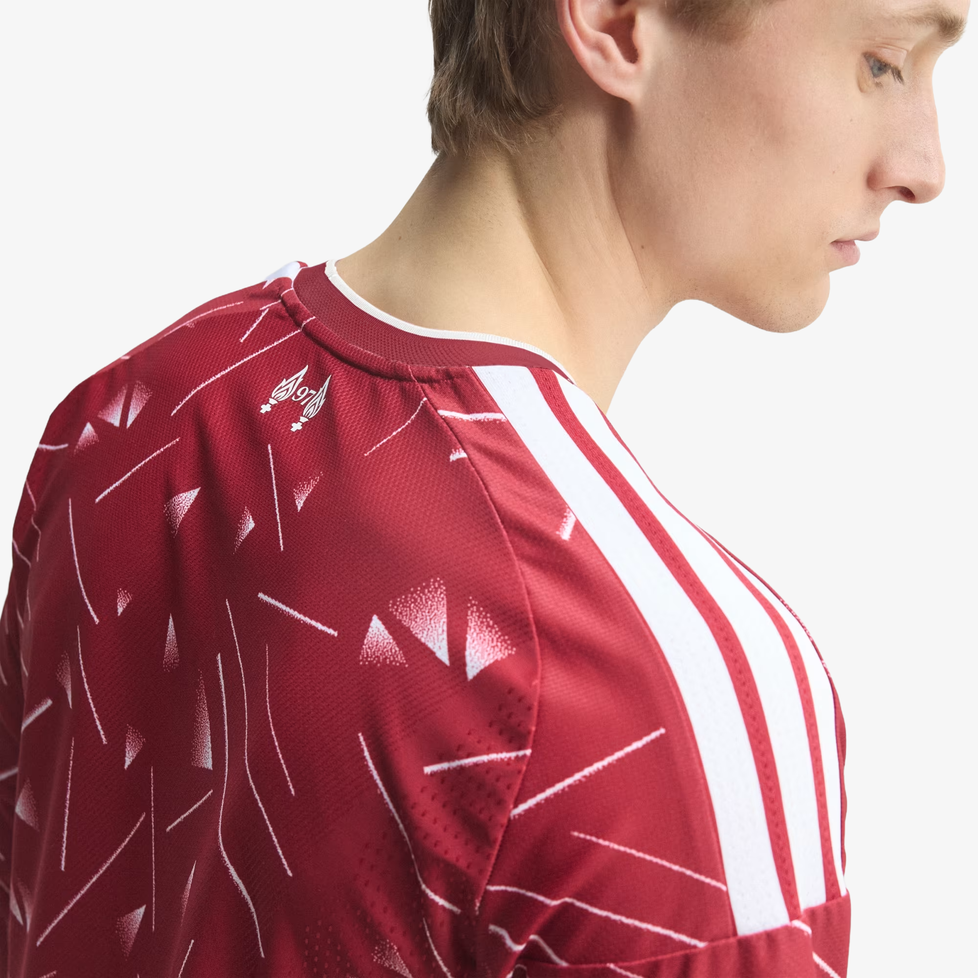 Camiseta Authentic Liverpool FC Primera Equipación 2026/27 - Manga Larga