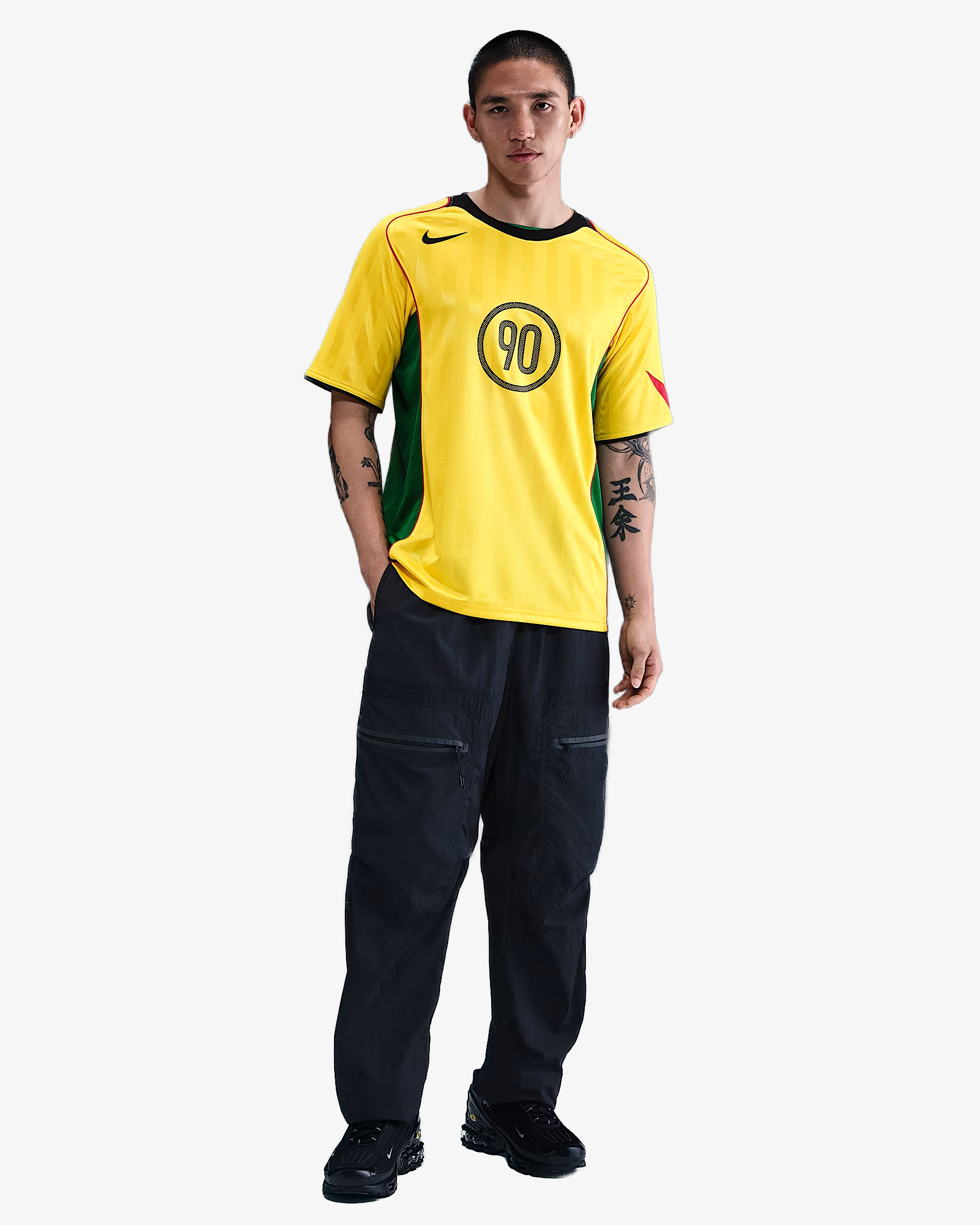 Camiseta Amarilla y Negra Nike Total 90