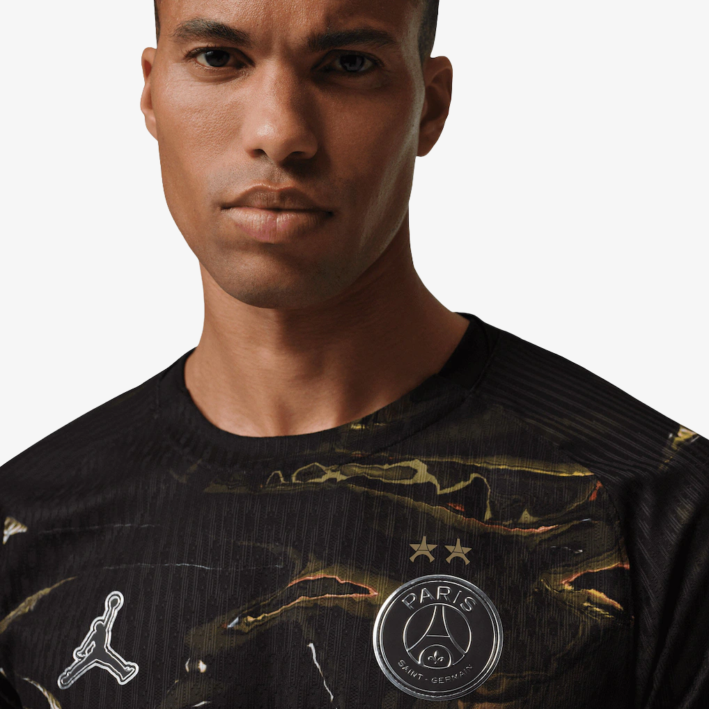 Camiseta Authentic Paris Saint-Germain Night Edition Campeón de Europa 2026