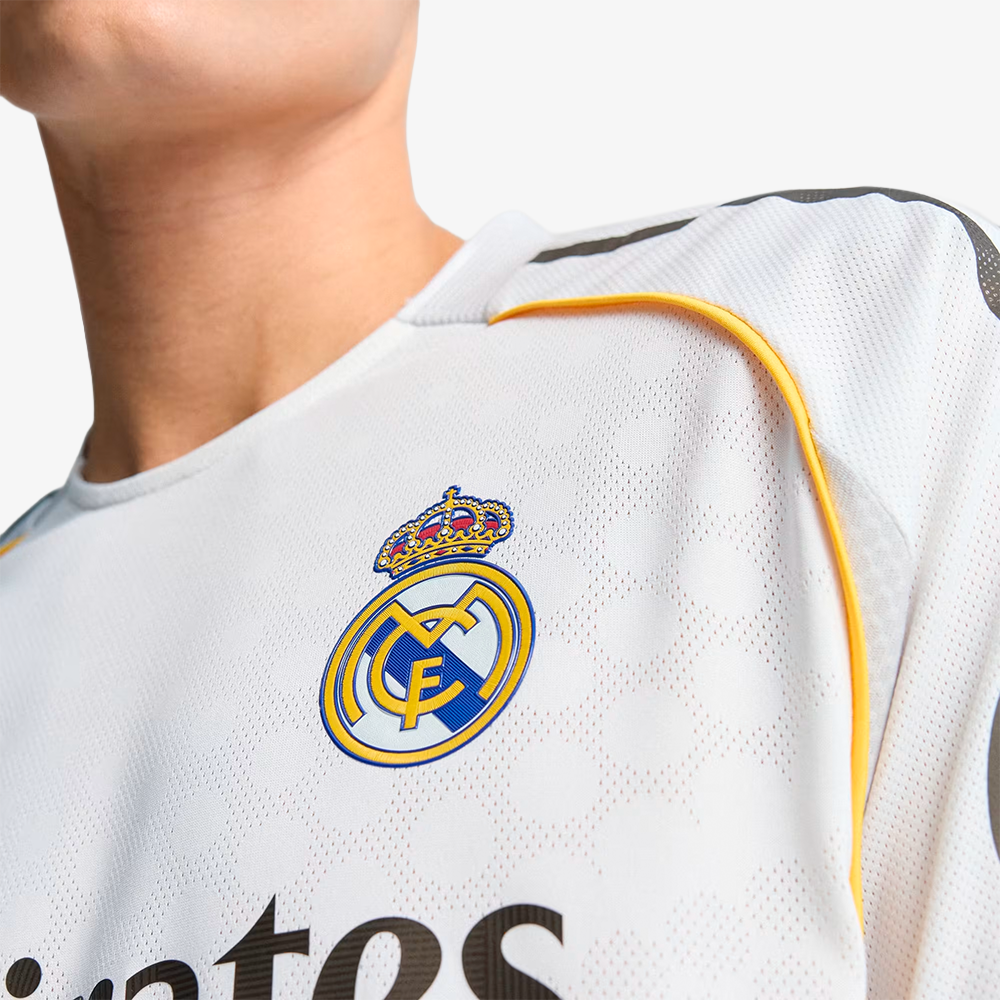 Camiseta Authentic Real Madrid Primera Equipación 2025/26 - Hombre