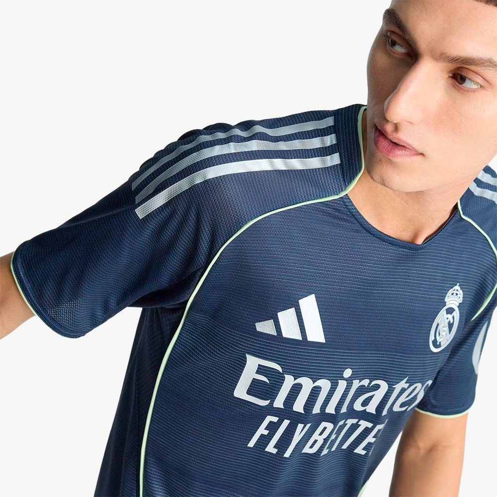 Camiseta Authentic Real Madrid Segunda Equipación 2025/26 - Hombre