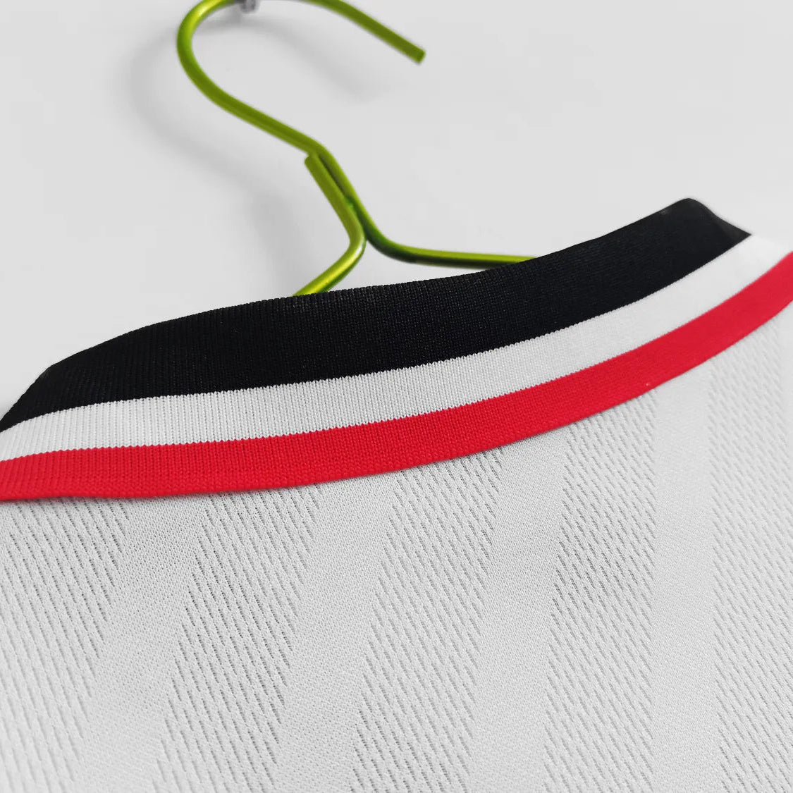 Manchester United 1996/97 Away Retro Shirt - Men's