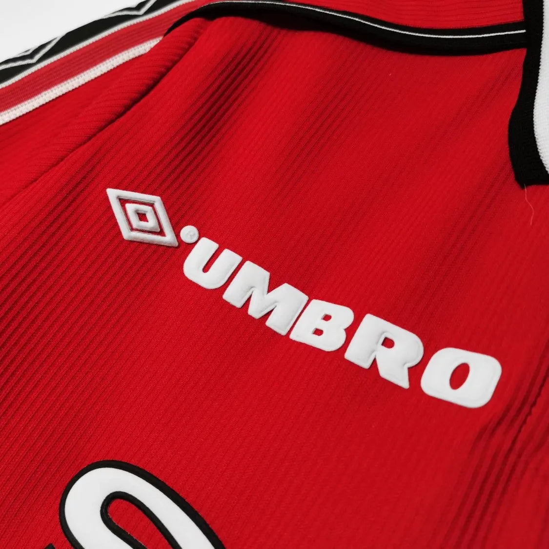 Maillot rétro domicile Manchester United 1998/1999 - Homme