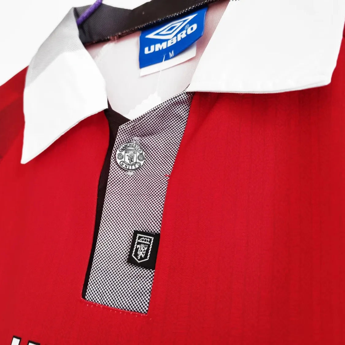 Manchester United 1996/97 Home Retro Shirt - Long Sleeve