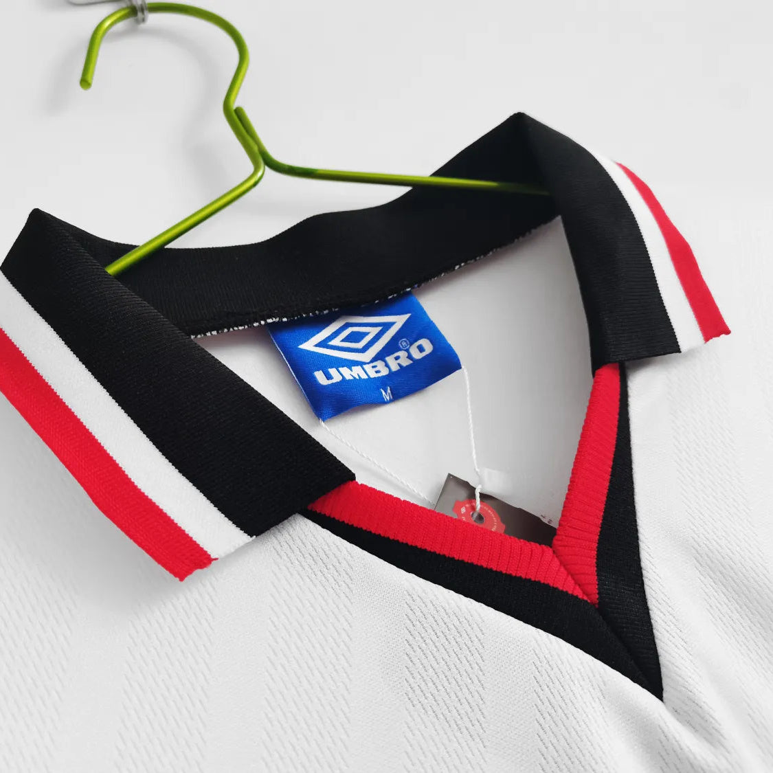 Manchester United 1996/97 Away Retro Shirt - Men's