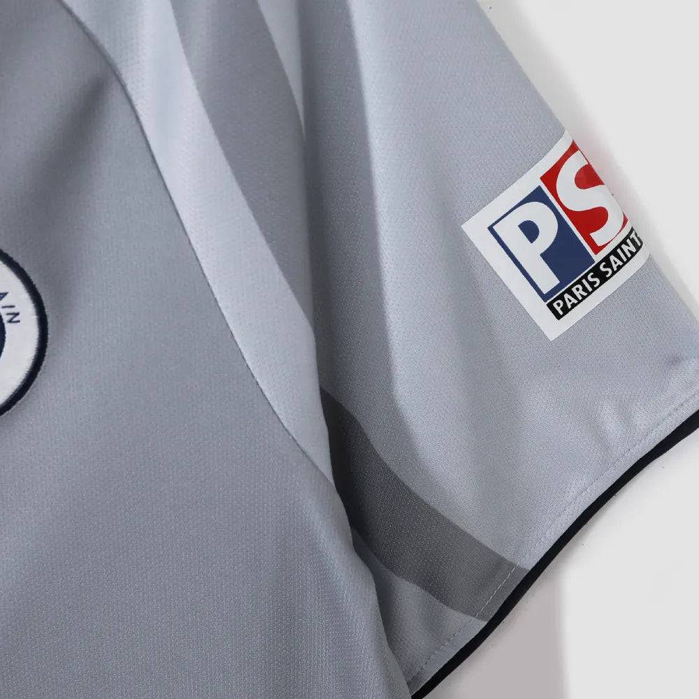 Paris Saint-Germain Away Retro Shirt 2001/02 - Men's