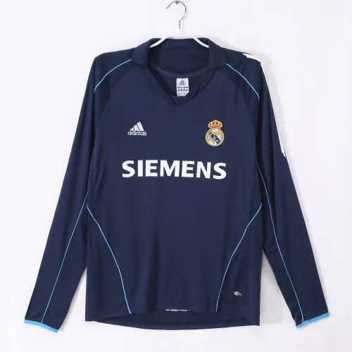 Maillot rétro extérieur Real Madrid 2005/06 - Manches longues