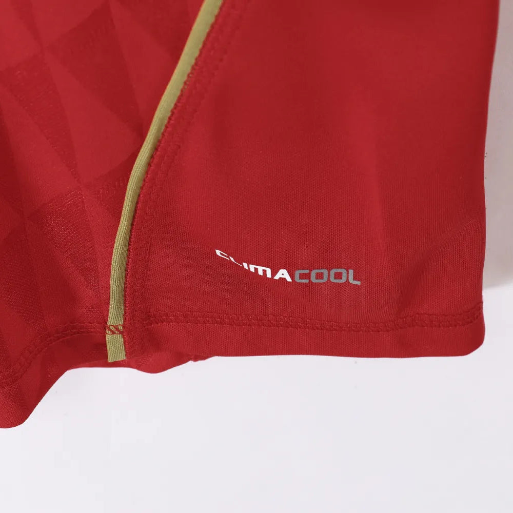 Liverpool FC Home Retro Shirt 2010/11 - Men's