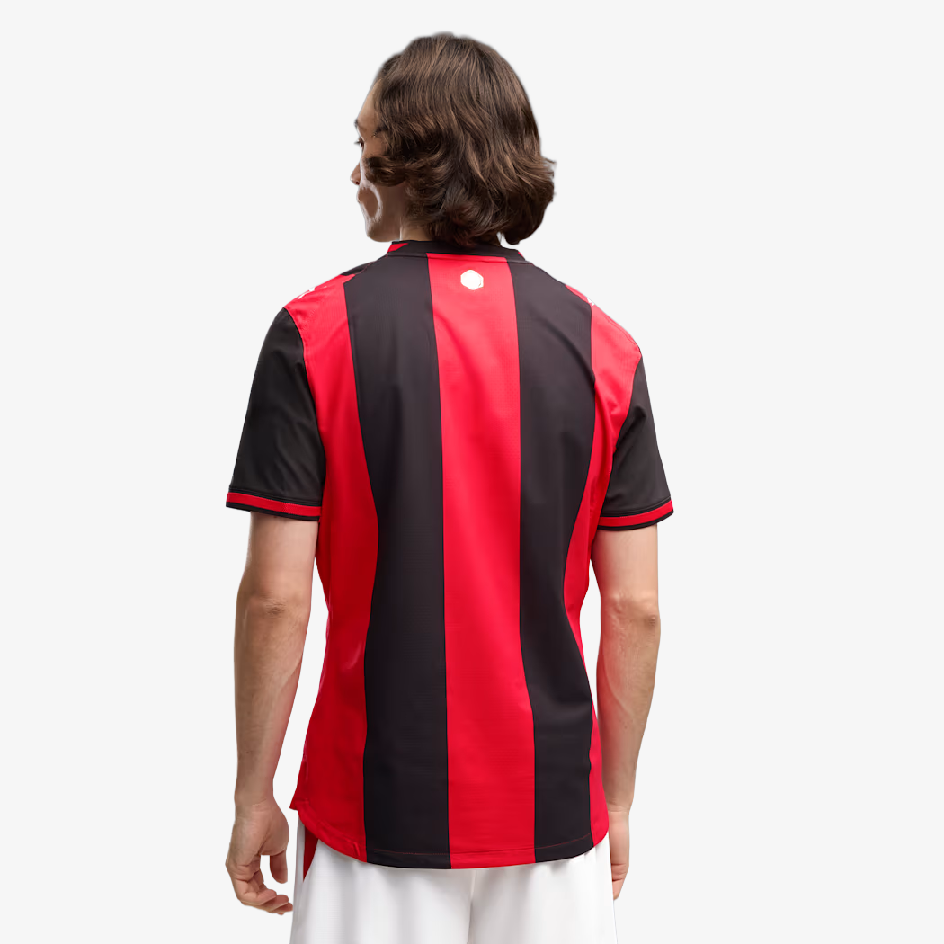 Camiseta Authentic AC Milan Primera Equipación 2026/27 - Hombre