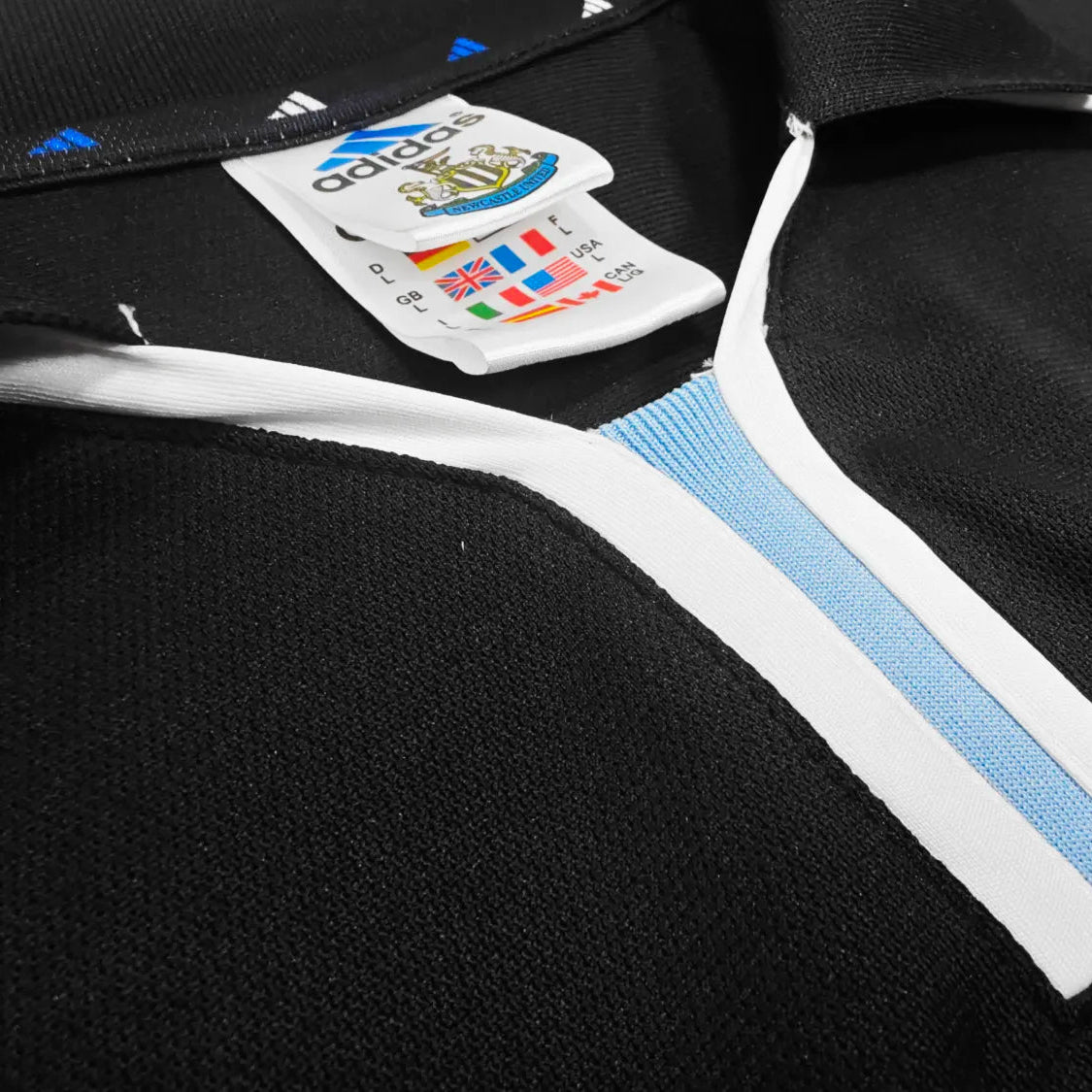 Newcastle United Away Retro Shirt 2000/01 - Men's