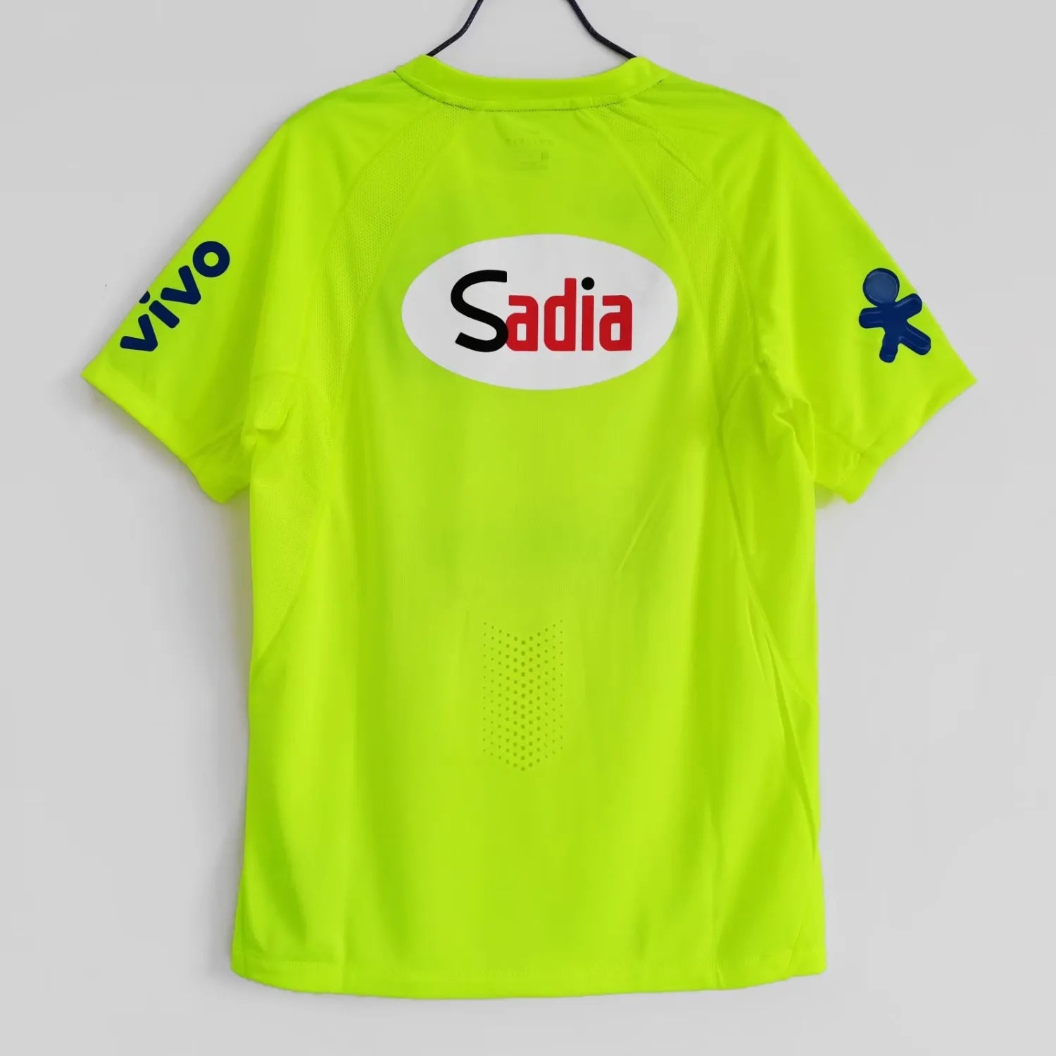 Camiseta Retro Brasil Entrenamiento 2015 – Hombre