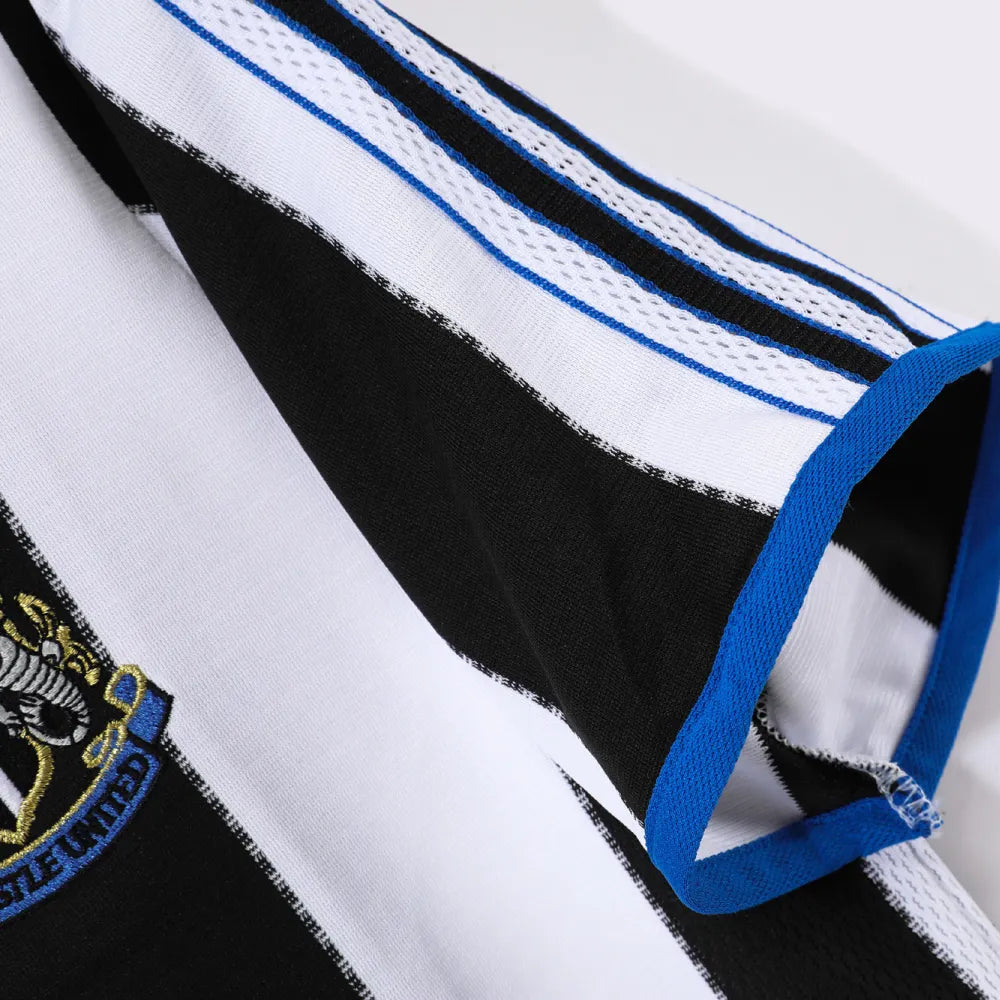 Newcastle United Home Retro Shirt 2000/01 - Men's