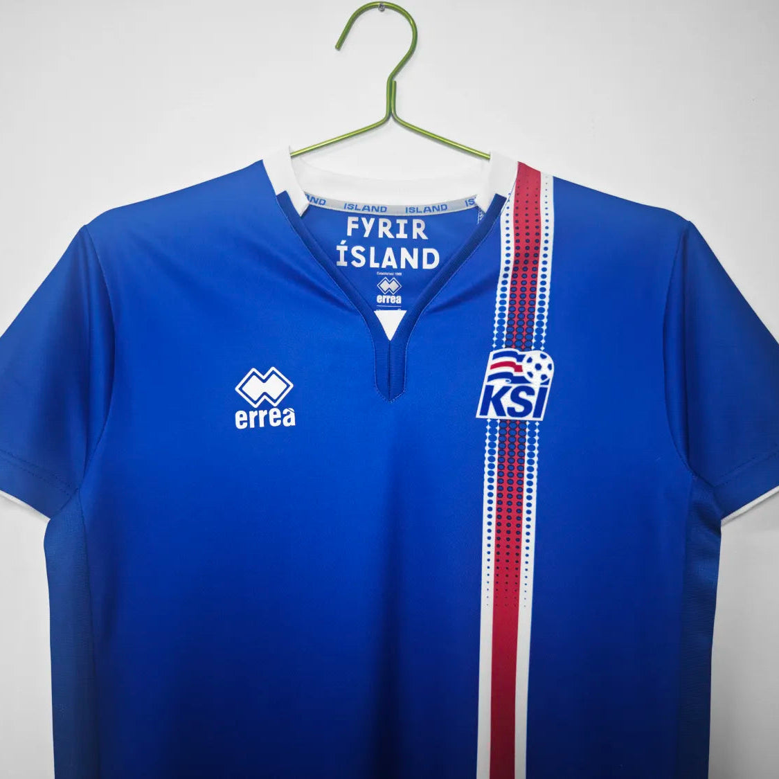 Iceland Home Retro Shirt 2016/17 – Men
