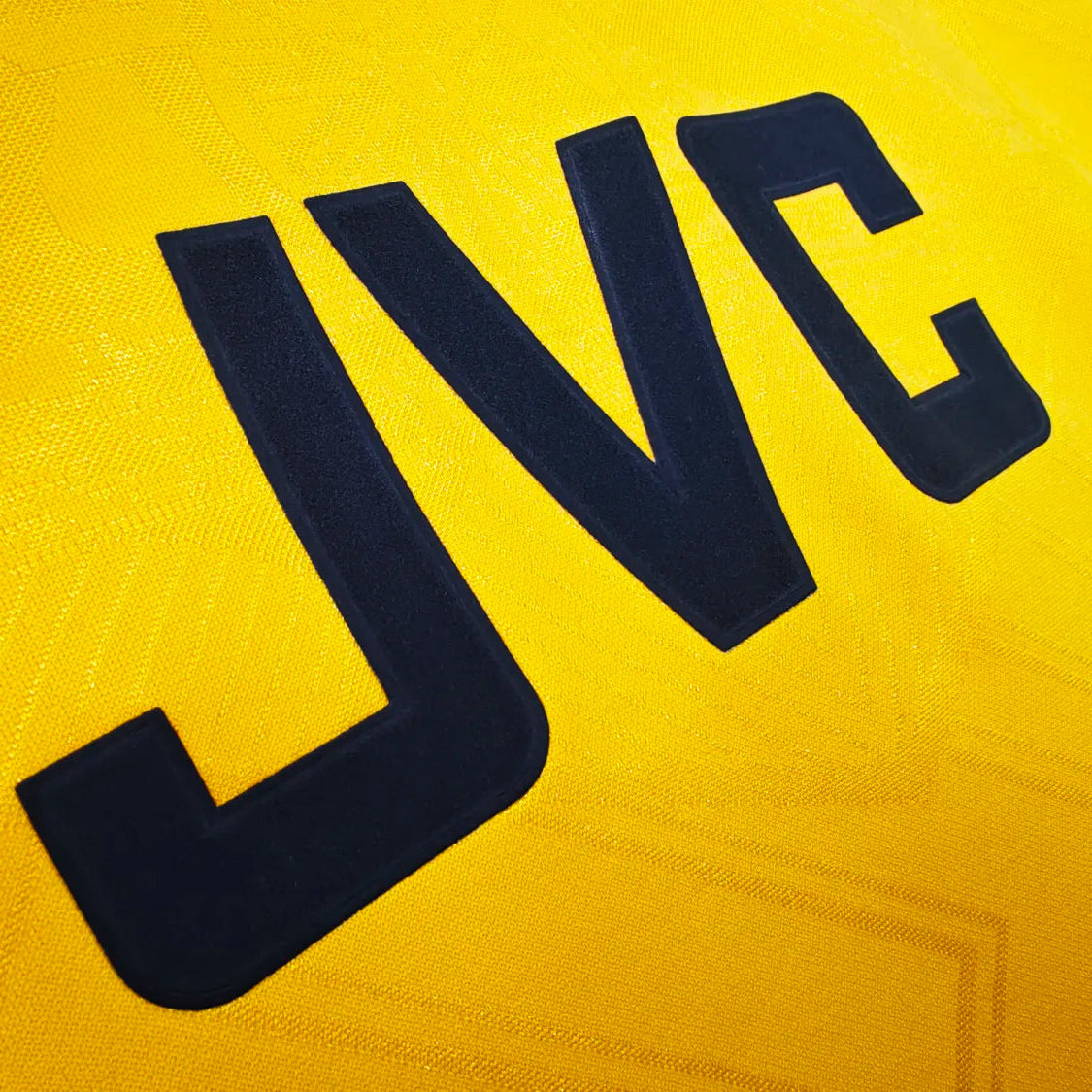 Arsenal 1996/97 Away Retro Shirt - Men's