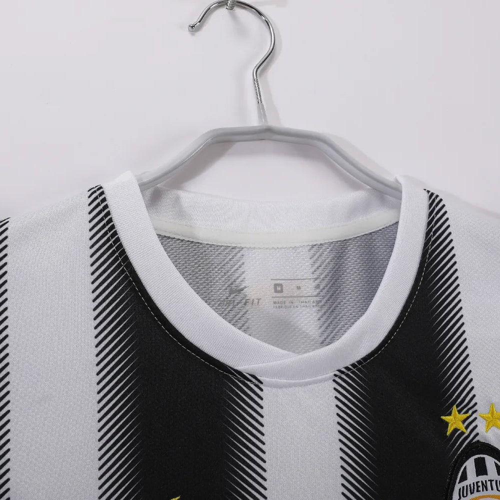 Juventus Home Retro Shirt 2011/12 - Men