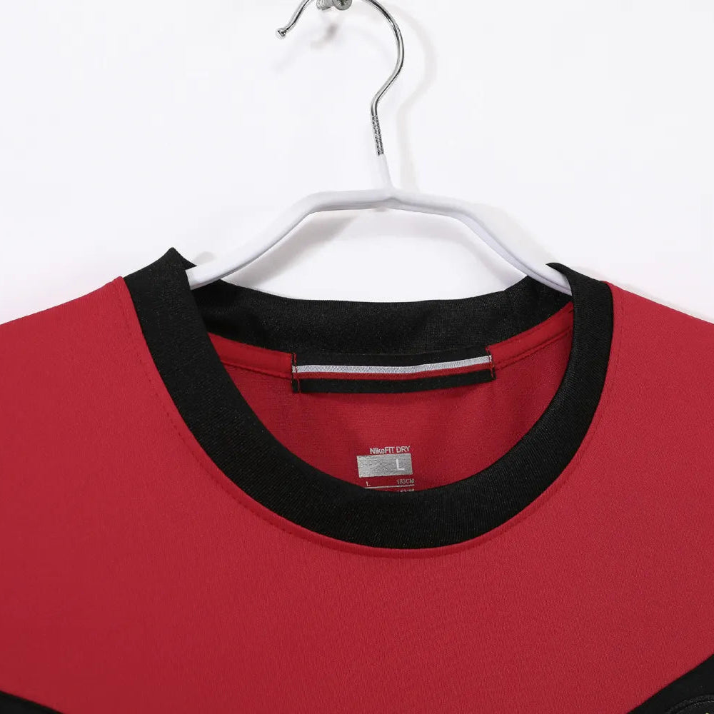 Manchester United Home Retro Shirt 2009/10 - Men's