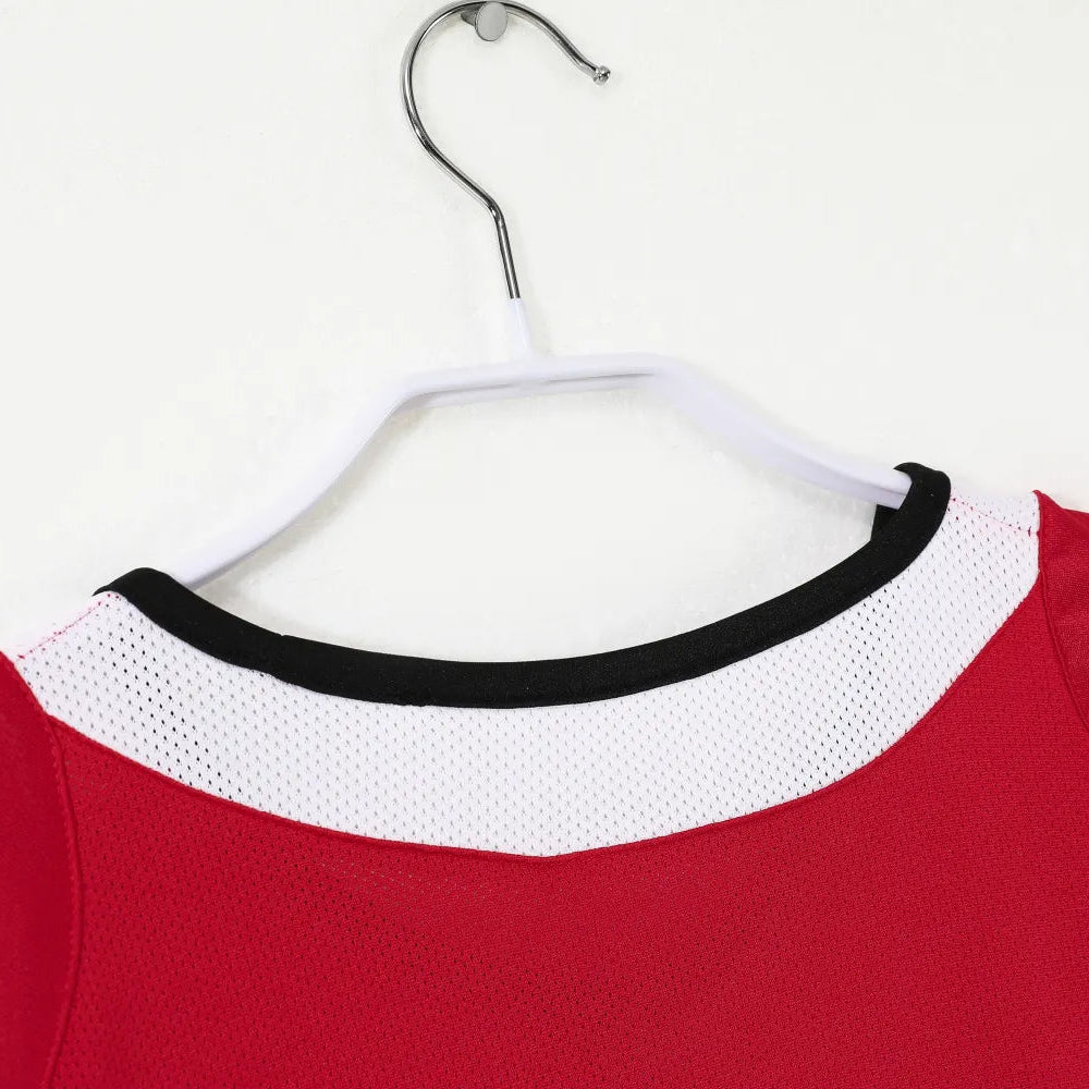 Manchester United Home Retro Shirt 2004/06 - Men's 