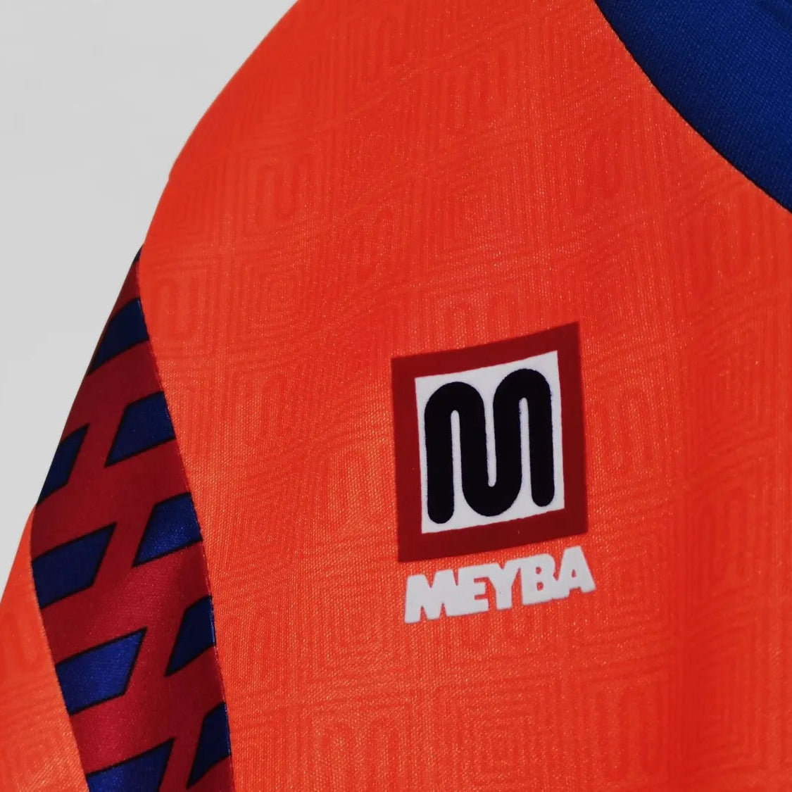 FC Barcelona 1991/92 Away Retro Shirt – Men 