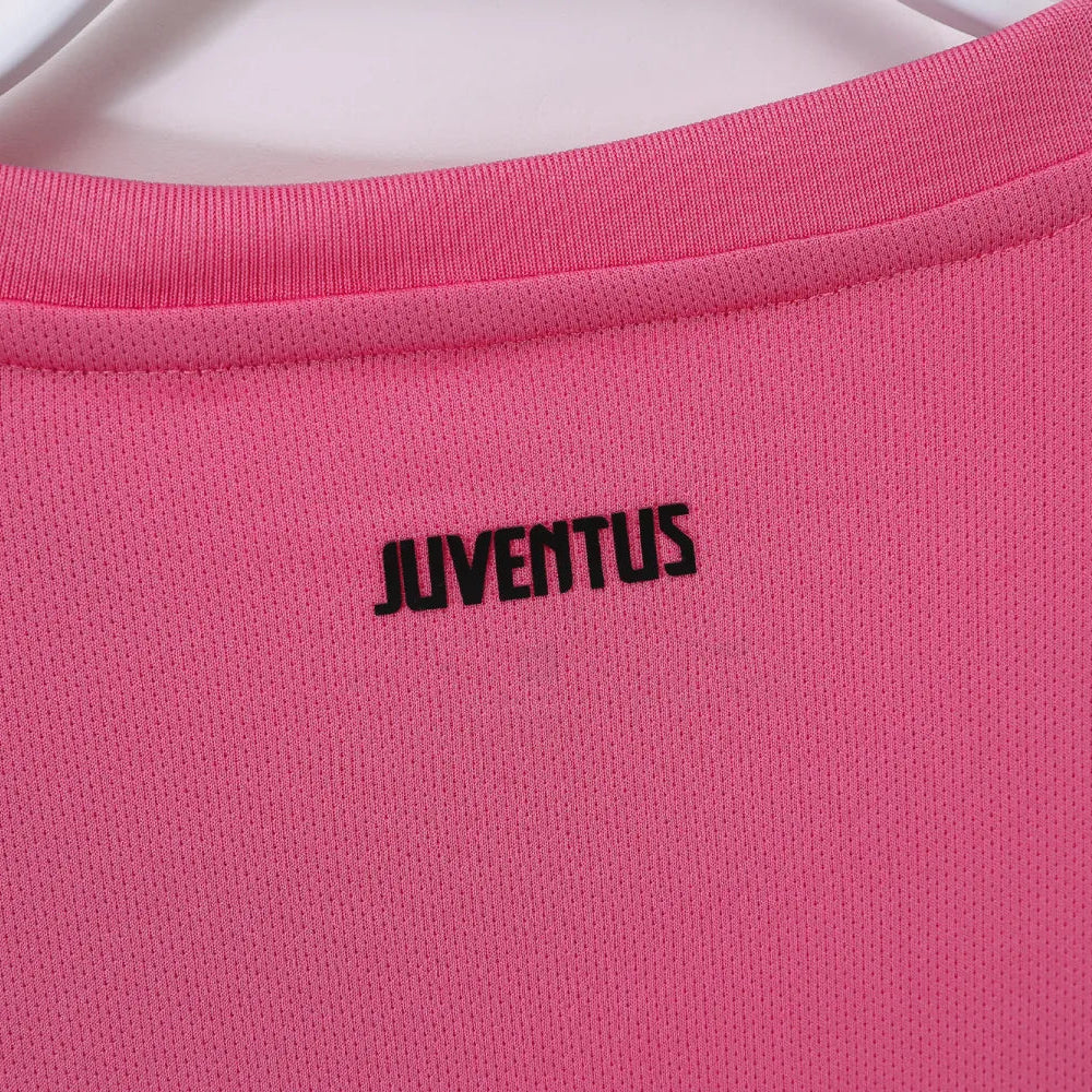 Juventus Away Retro Shirt 2011/12 - Men 