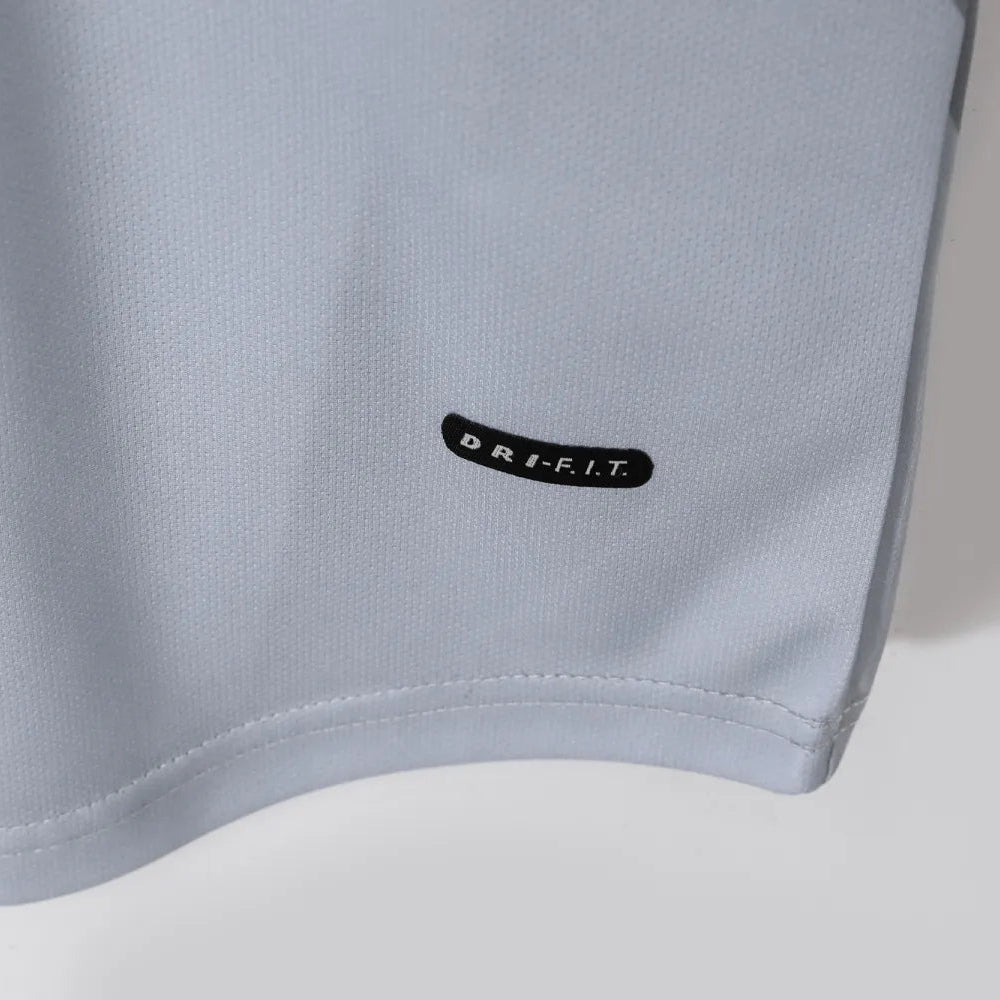 Paris Saint-Germain Away Retro Shirt 2001/02 - Men's