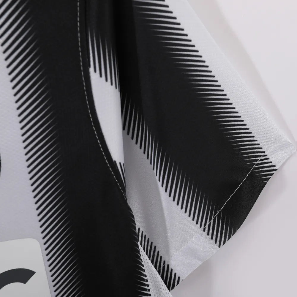 Juventus Home Retro Shirt 2011/12 - Men