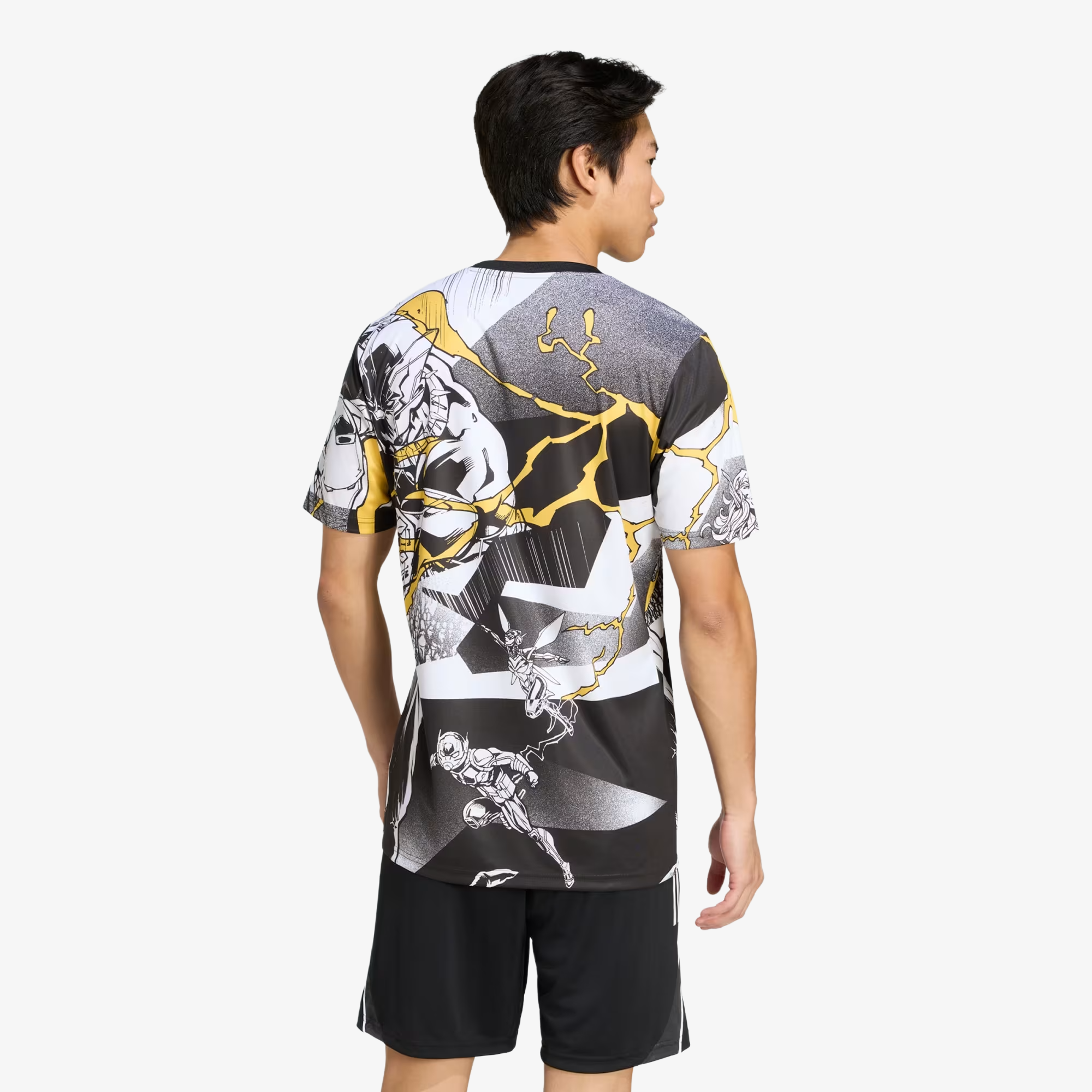 Camiseta Real Madrid calentamiento Avengers 2025/26 - Hombre