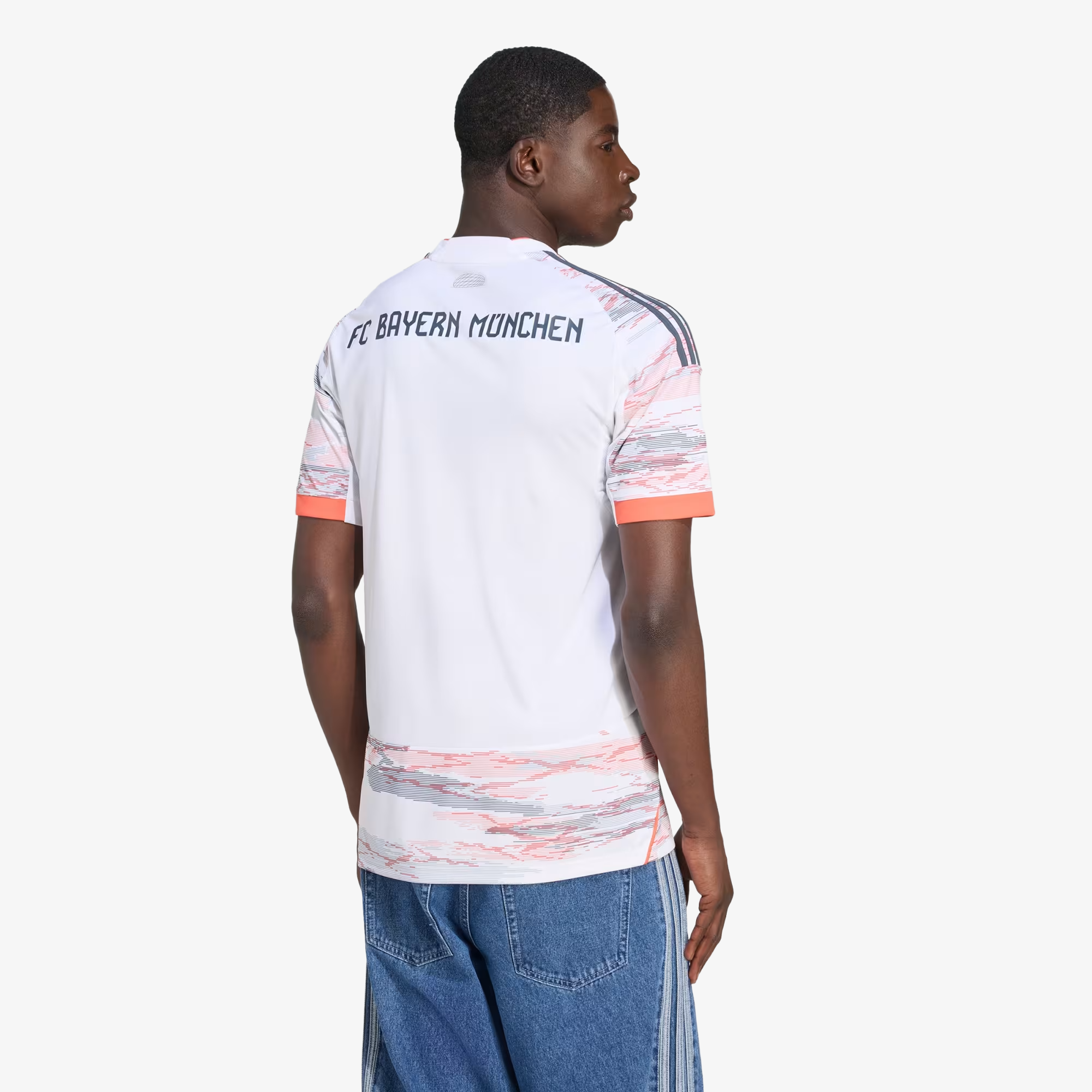 Bayern Munich 2025/26 Away Men's Shirt