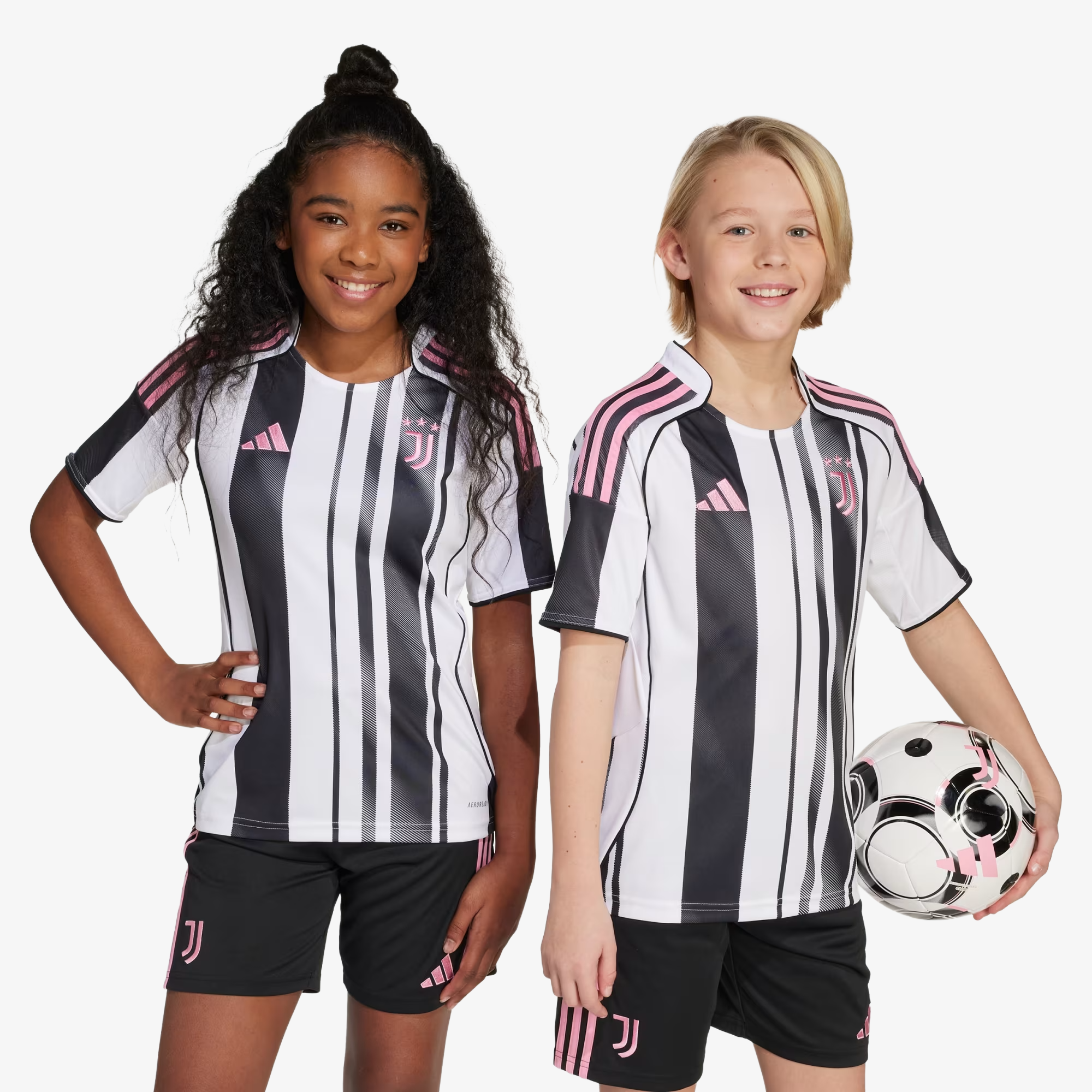 Conjunto Niños Juventus Primera Equipación 2025/26