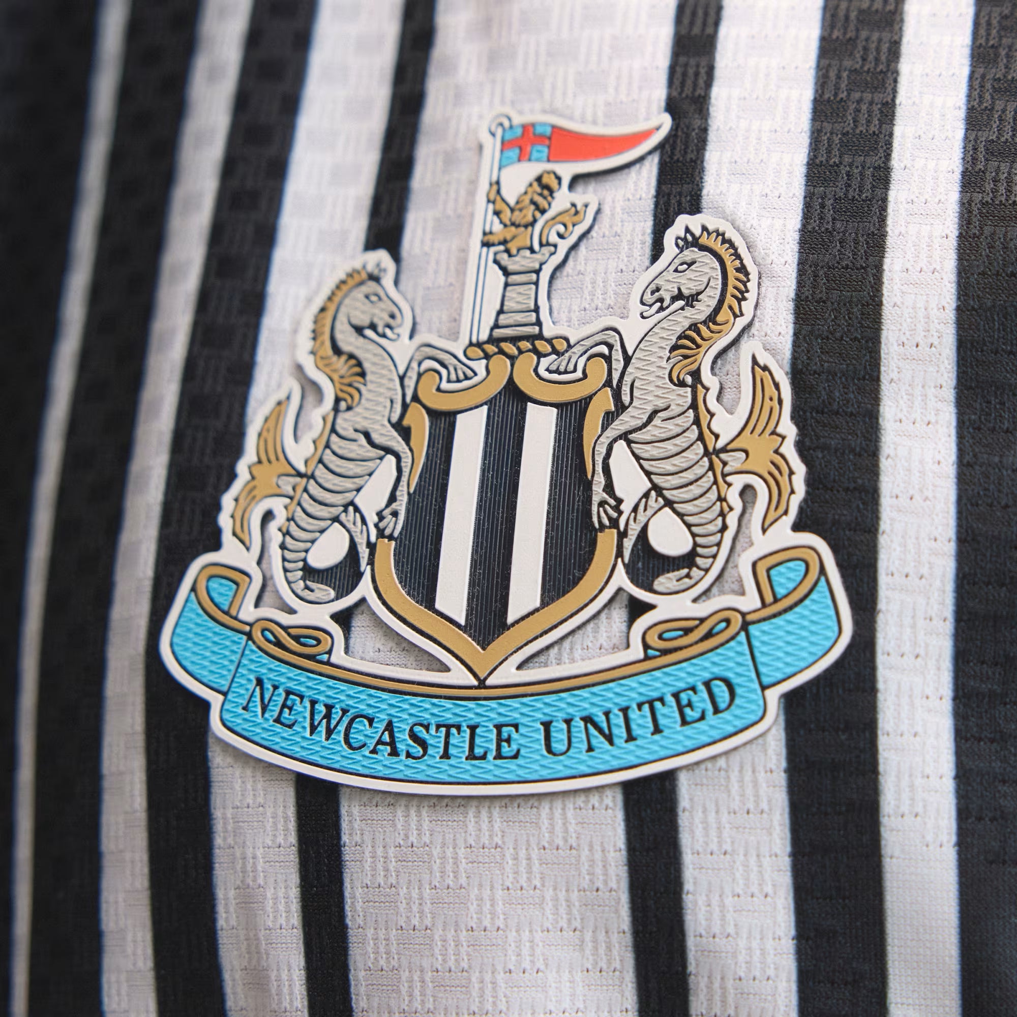 Camiseta Authentic Newcastle United Primera Equipación 2026/27 - Hombre