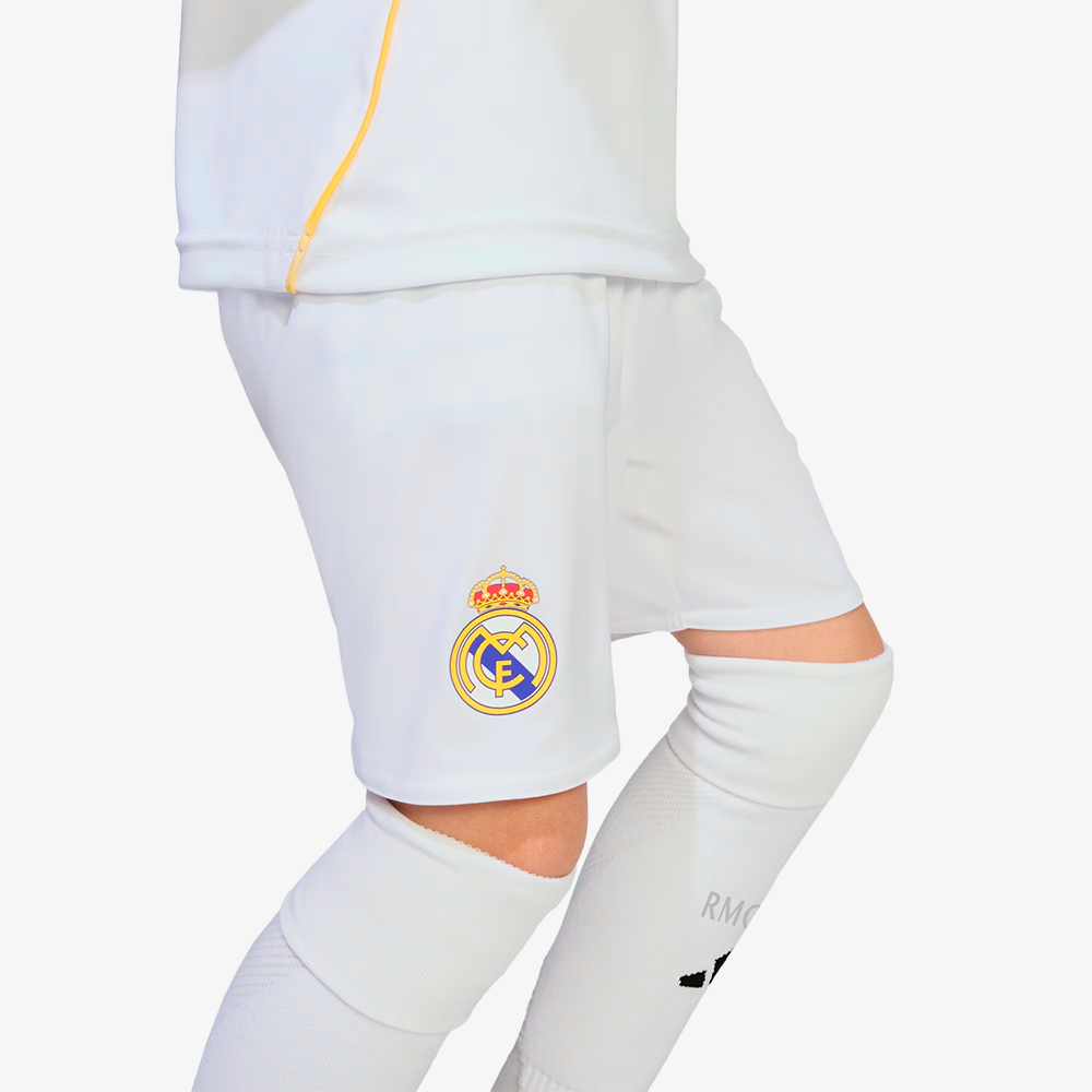 Conjunto Niños Real Madrid Primeira Equipación 2025/26