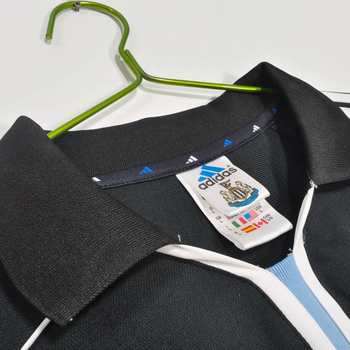 Newcastle United Away Retro Shirt 2000/01 - Men's